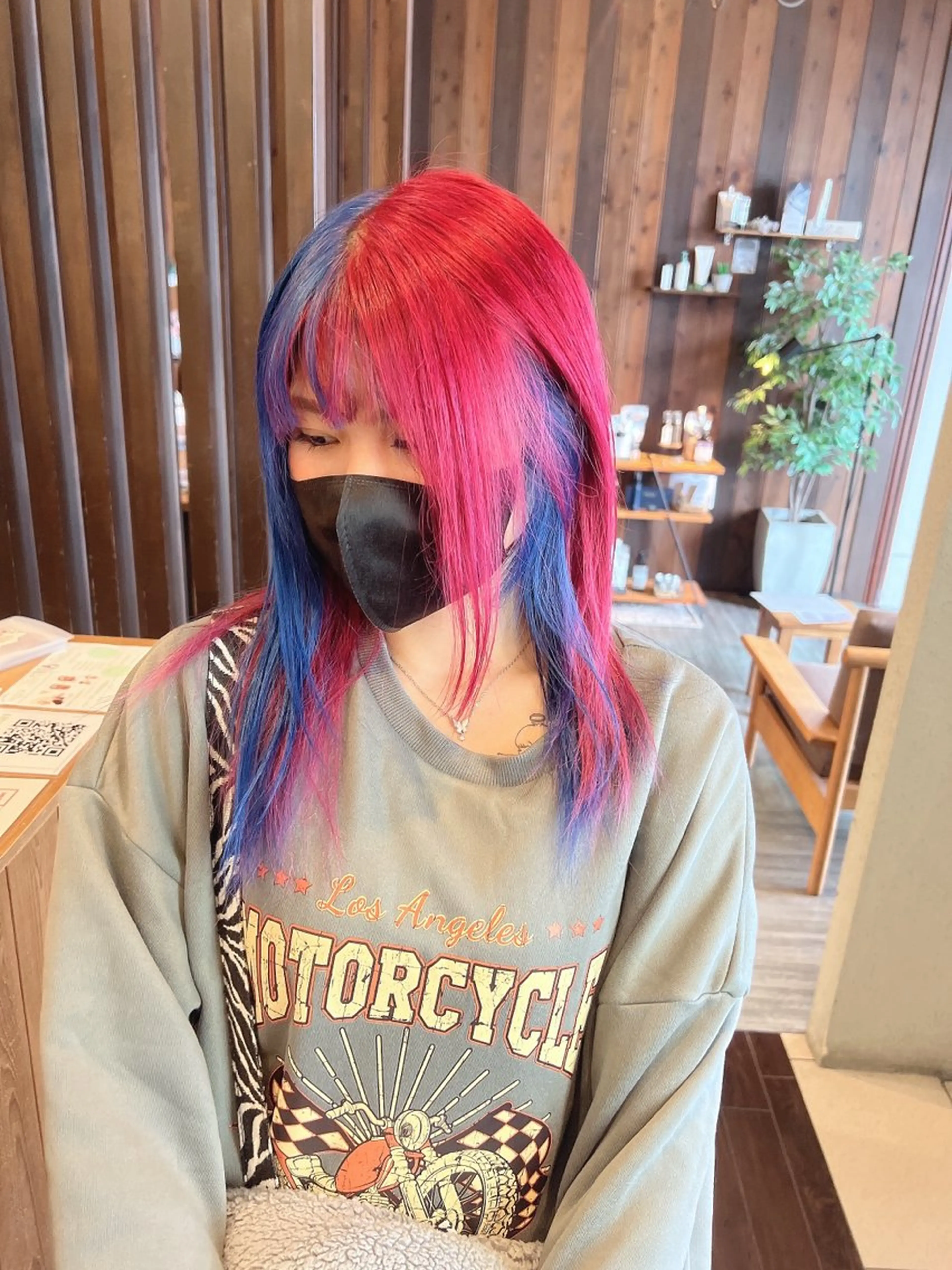 ロング カラー 具志 正太のヘアスタイル