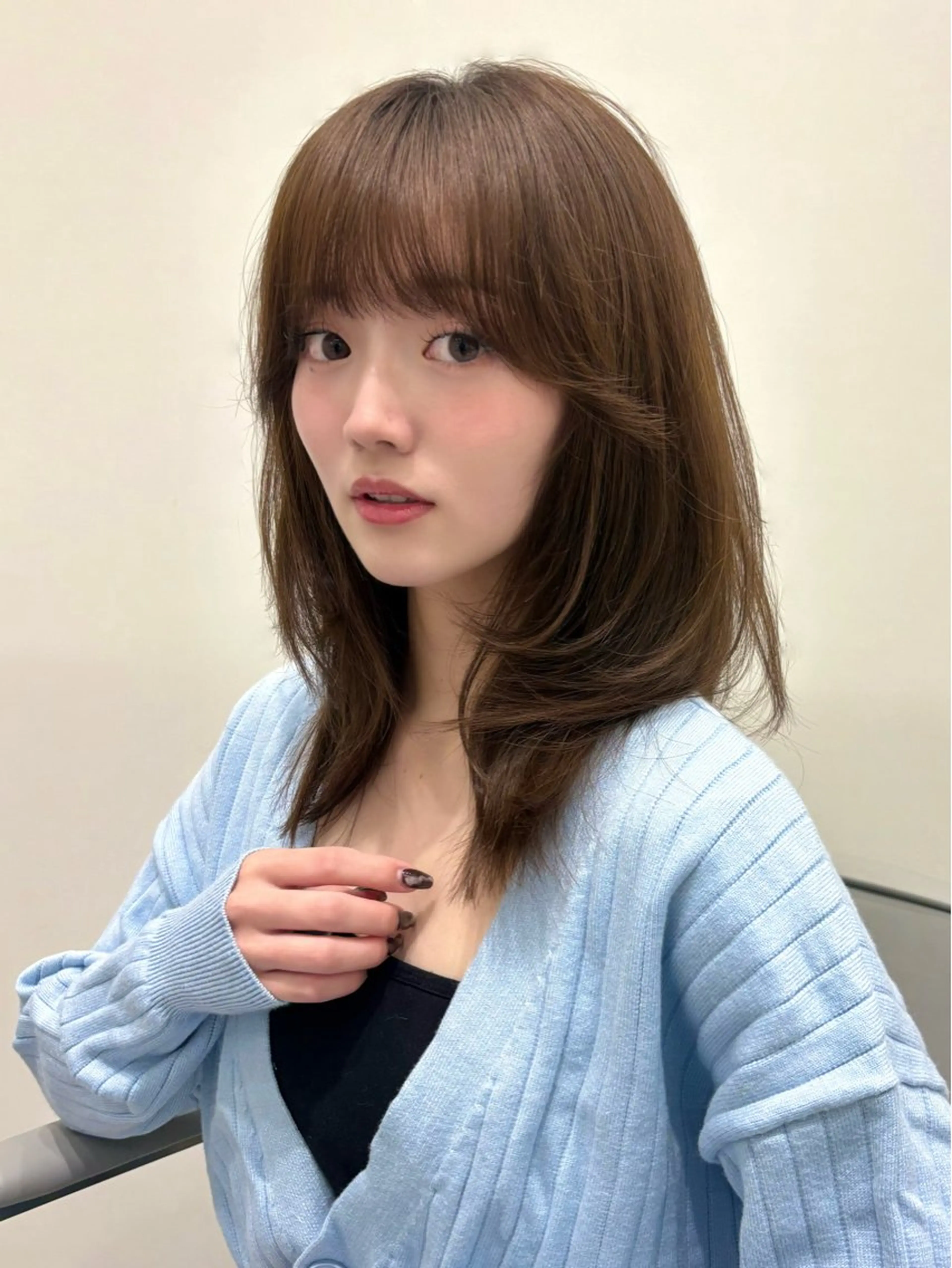 ミディアム レイヤーカット 似合わせカット カット ヘアカラー トリートメント PULSE yokohama所属・横浜駅/韓国レイヤー /髪質改善のヘアスタイル