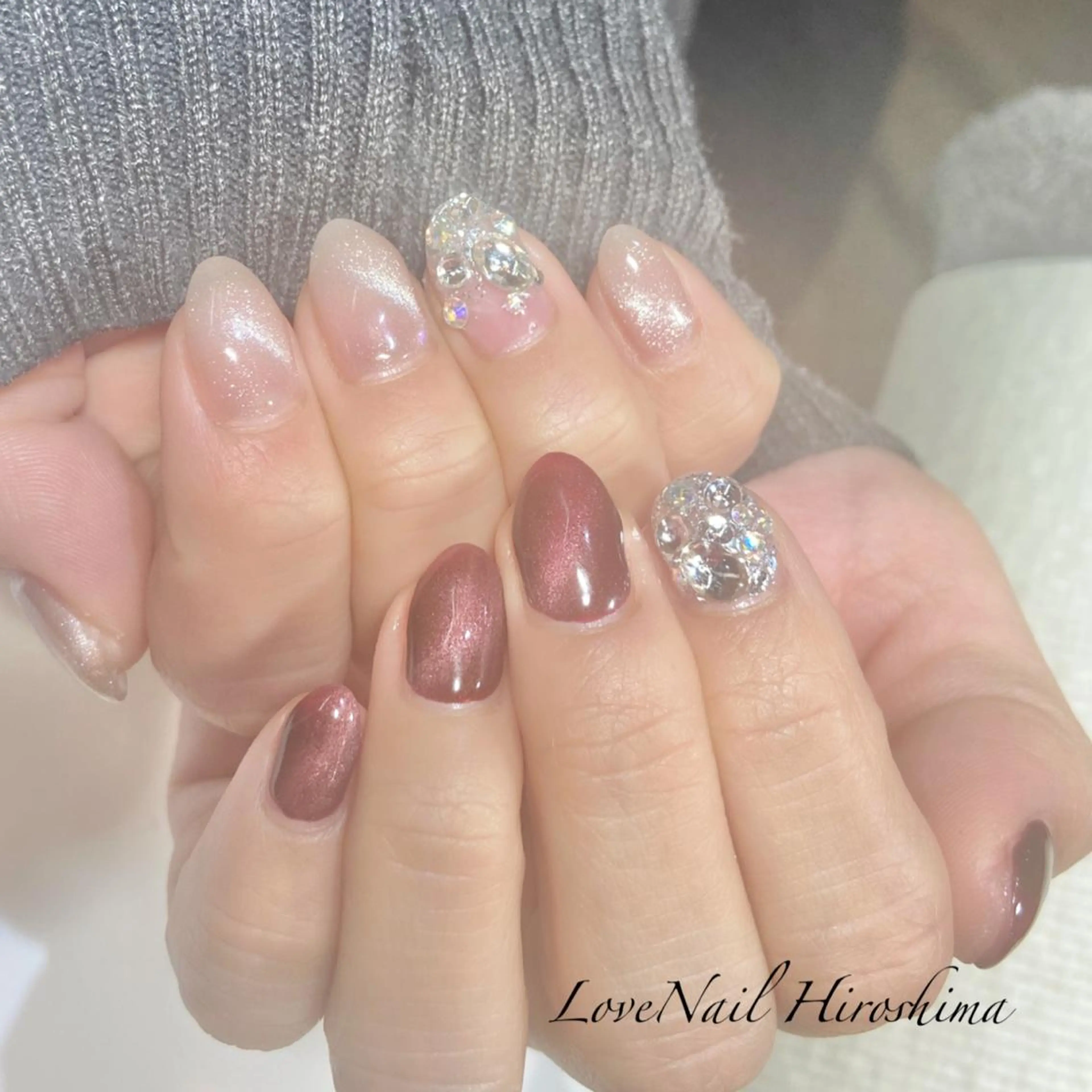 ネイル マグネットネイル LoveNaii広島店所属・LoveNail HIROSHIMAのネイルデザイン