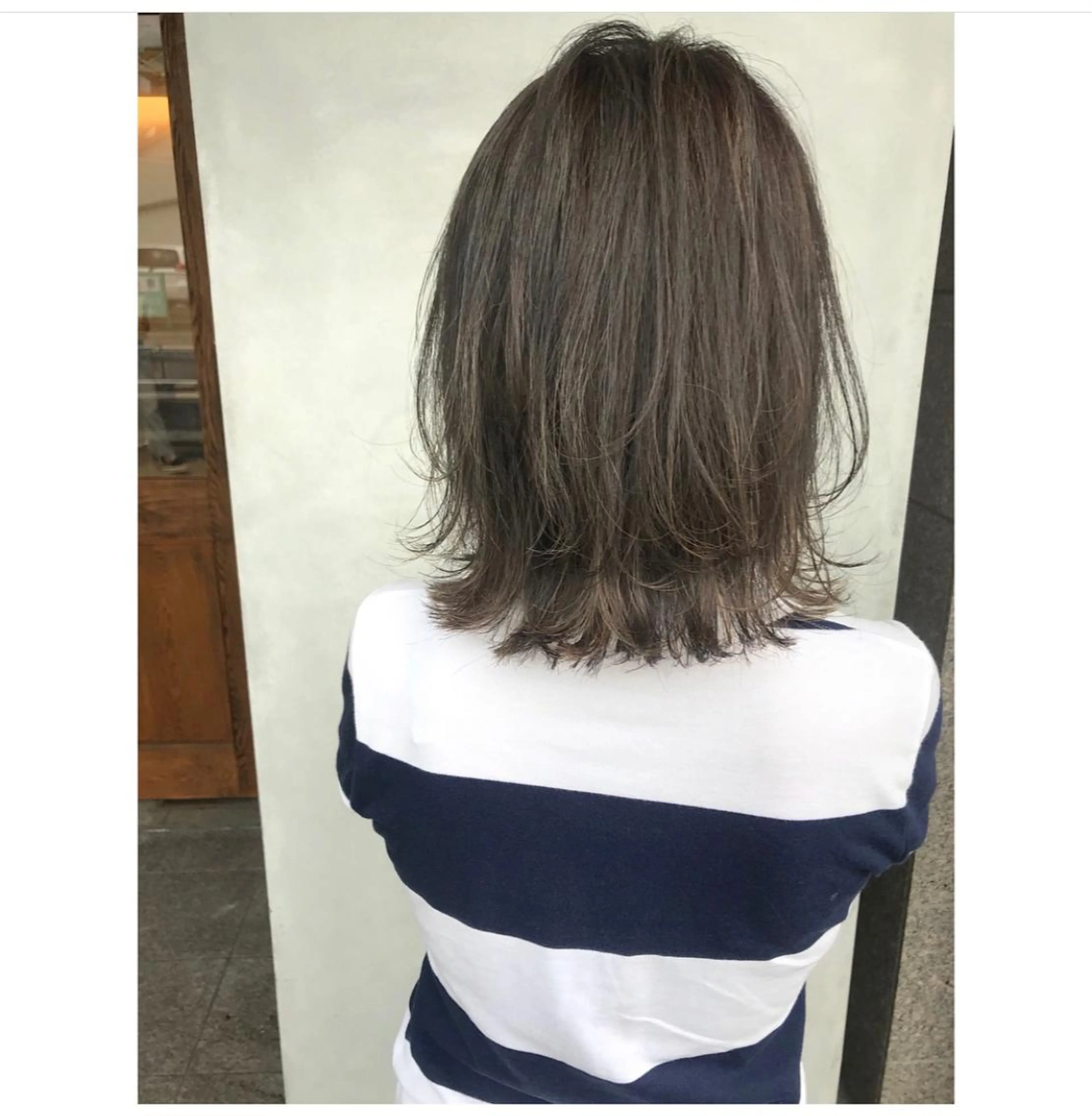 ミディアム カラー アッシュ ヘアカラー 船津 佳奈美のヘアスタイル