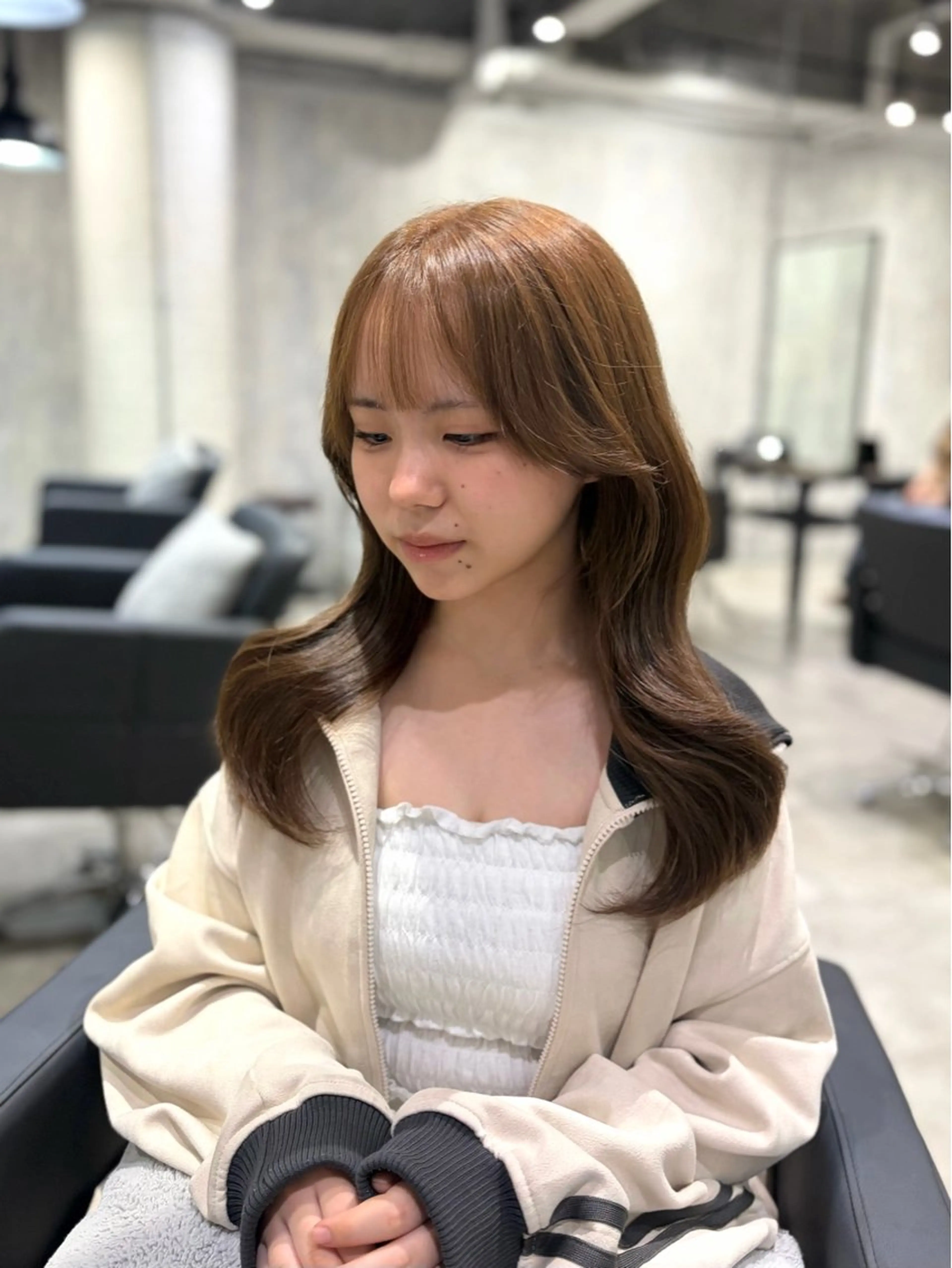 ロング カラー 透明感カラー カット ヘアカラー トリートメント shiori/透明感 /顔周り/髪質改善のヘアスタイル
