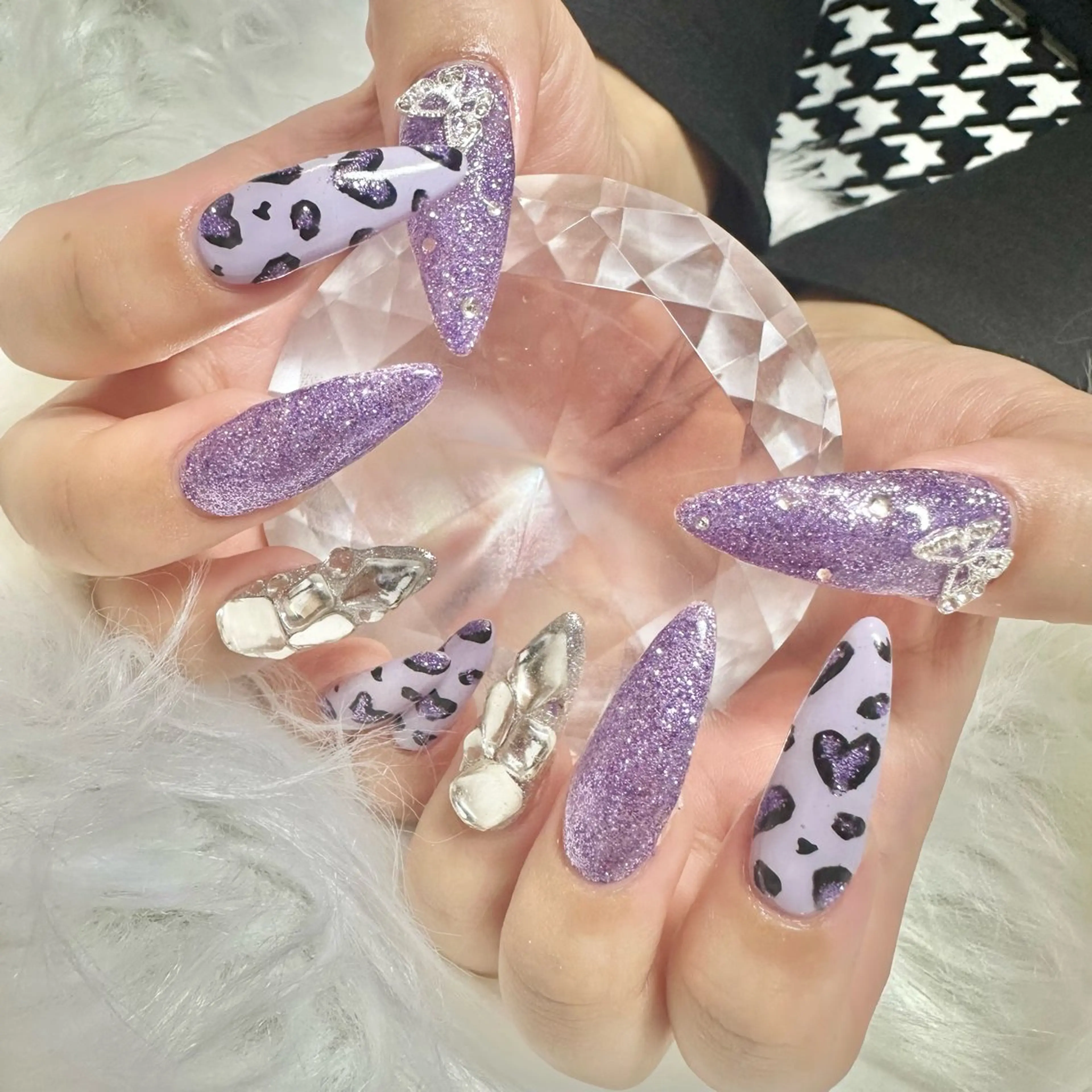 ネイル キラキラネイル ロングネイル ハンドネイル フットネイル 🤎CHARME NAIL🤎のネイルデザイン