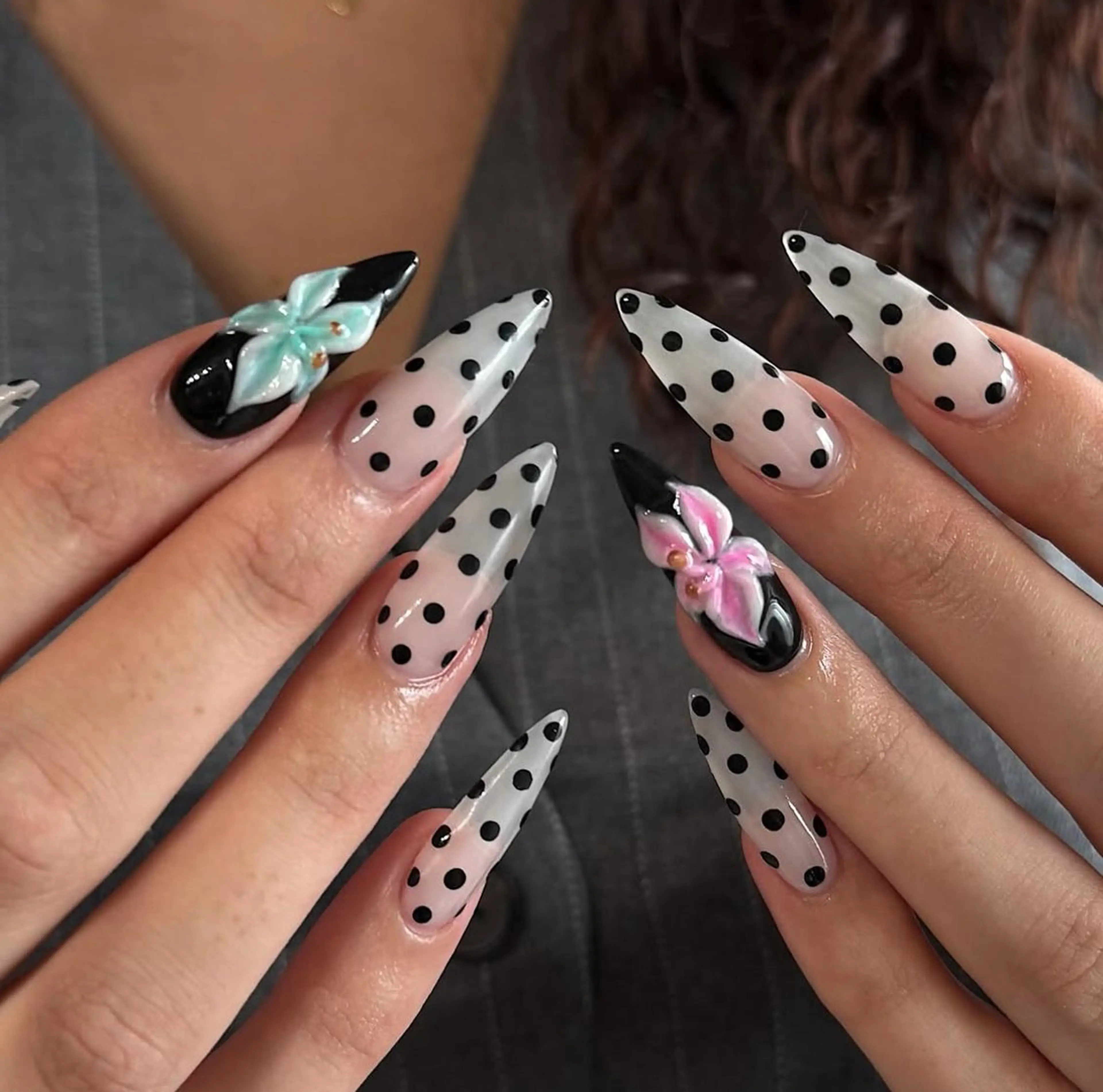 ネイル 韓国ネイル シンプルネイル ワンホンネイル ハンドネイル CoMo Nail Studio所属・CoMo Nailのネイルデザイン