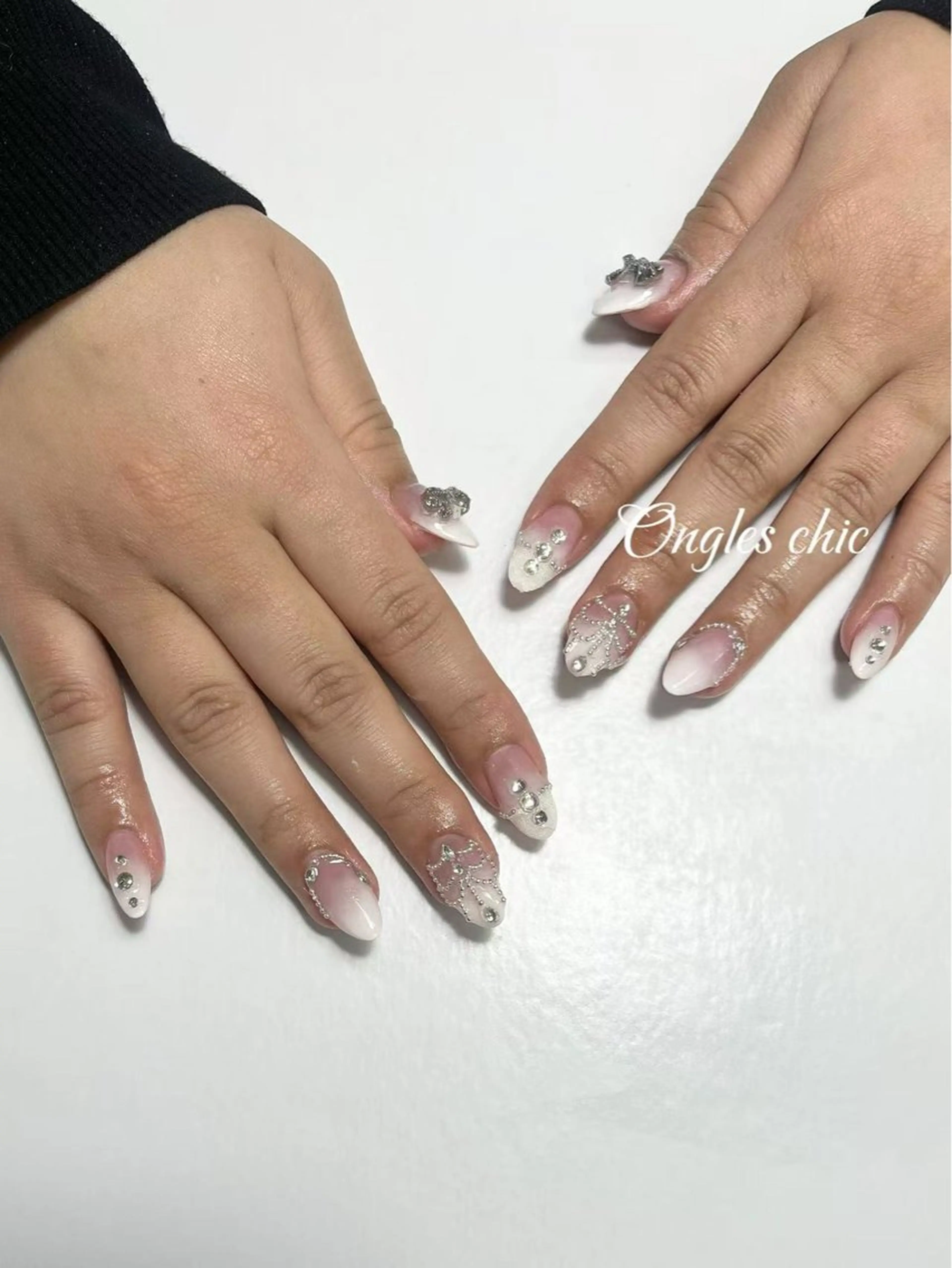 ネイル ongles chic24時間営業のネイルデザイン