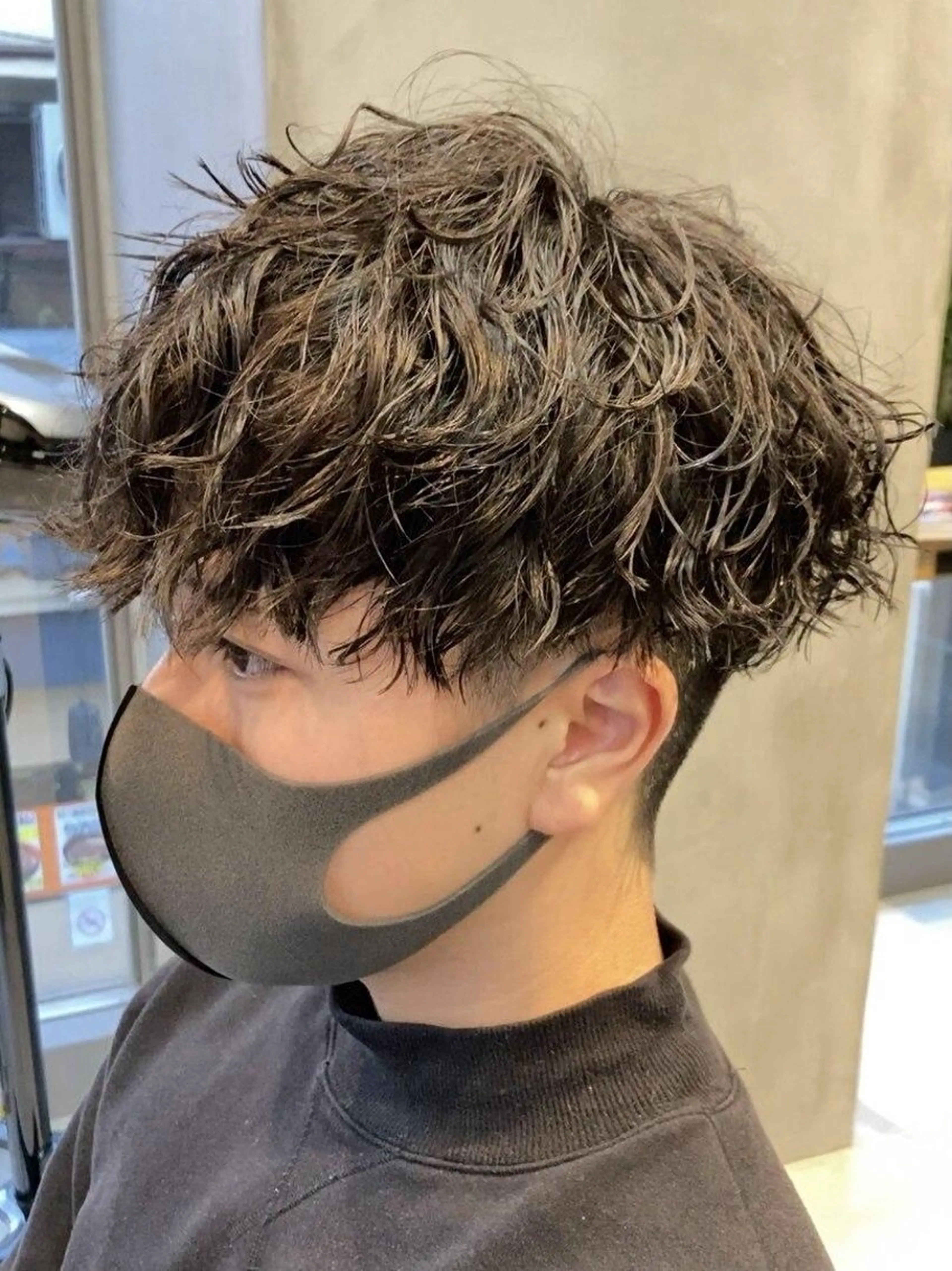 ショート パーマ メンズ 美容師歴6年 fifth前比嘉💥のヘアスタイル