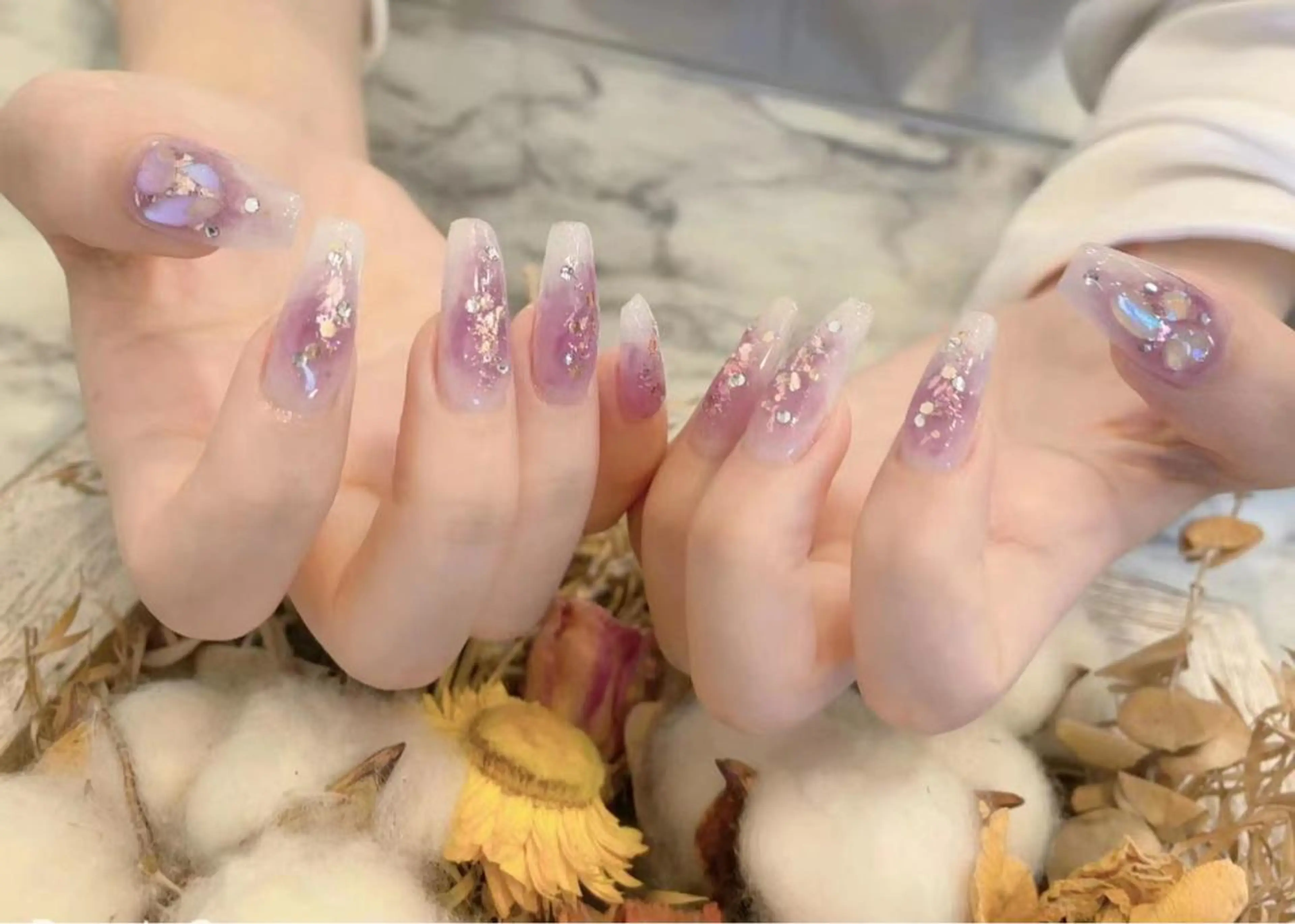 ネイル チークネイル ラメ(グリッター) Babarla Nailのネイルデザイン