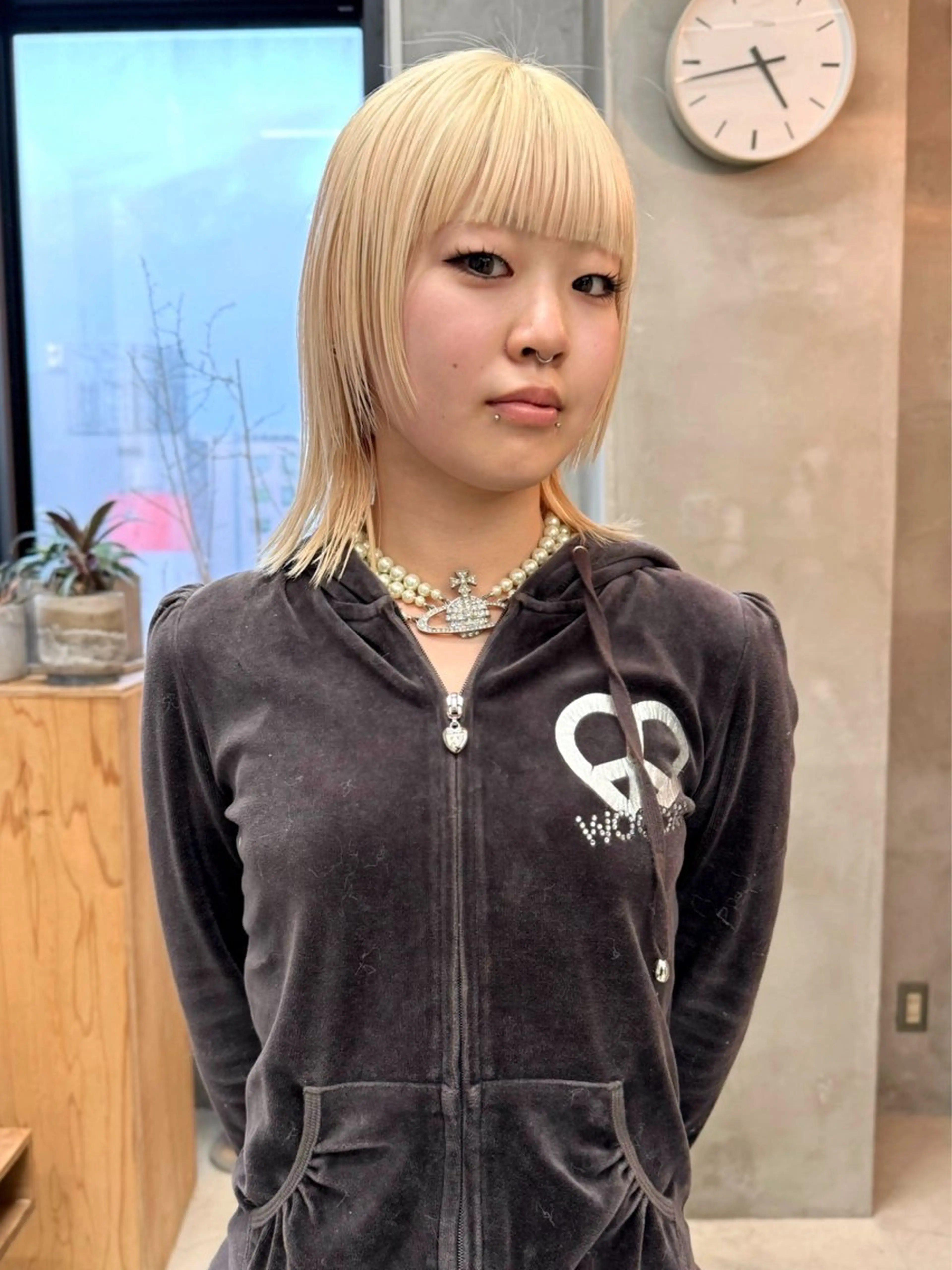 ショート カラー ブロンド カット ヘアカラー トリートメント ブリーチ/似合わせ カット🦕Kaitoのヘアスタイル
