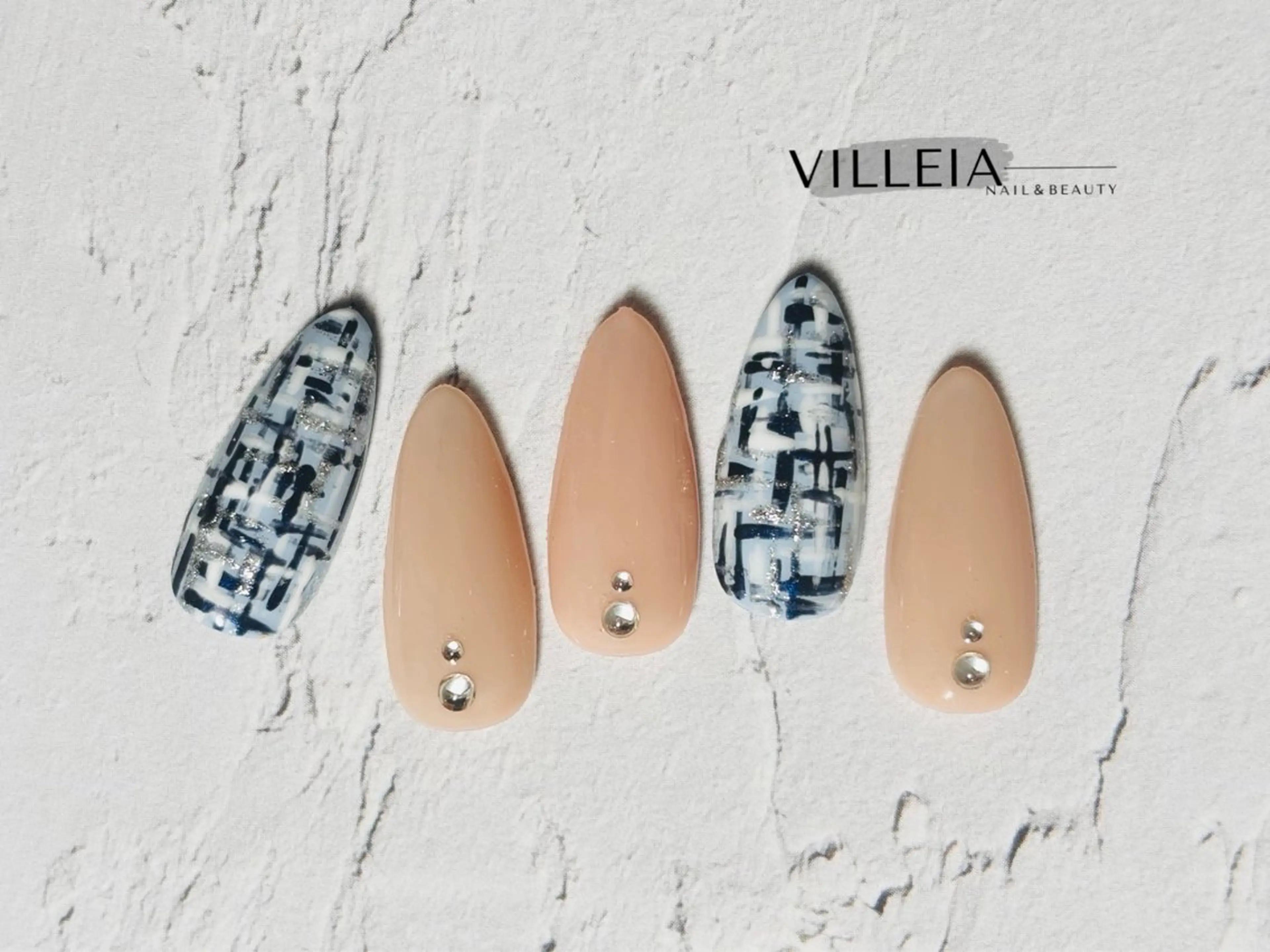 ネイル アートネイル シンプルネイル VILLEIA ヴィラレイアのネイルデザイン