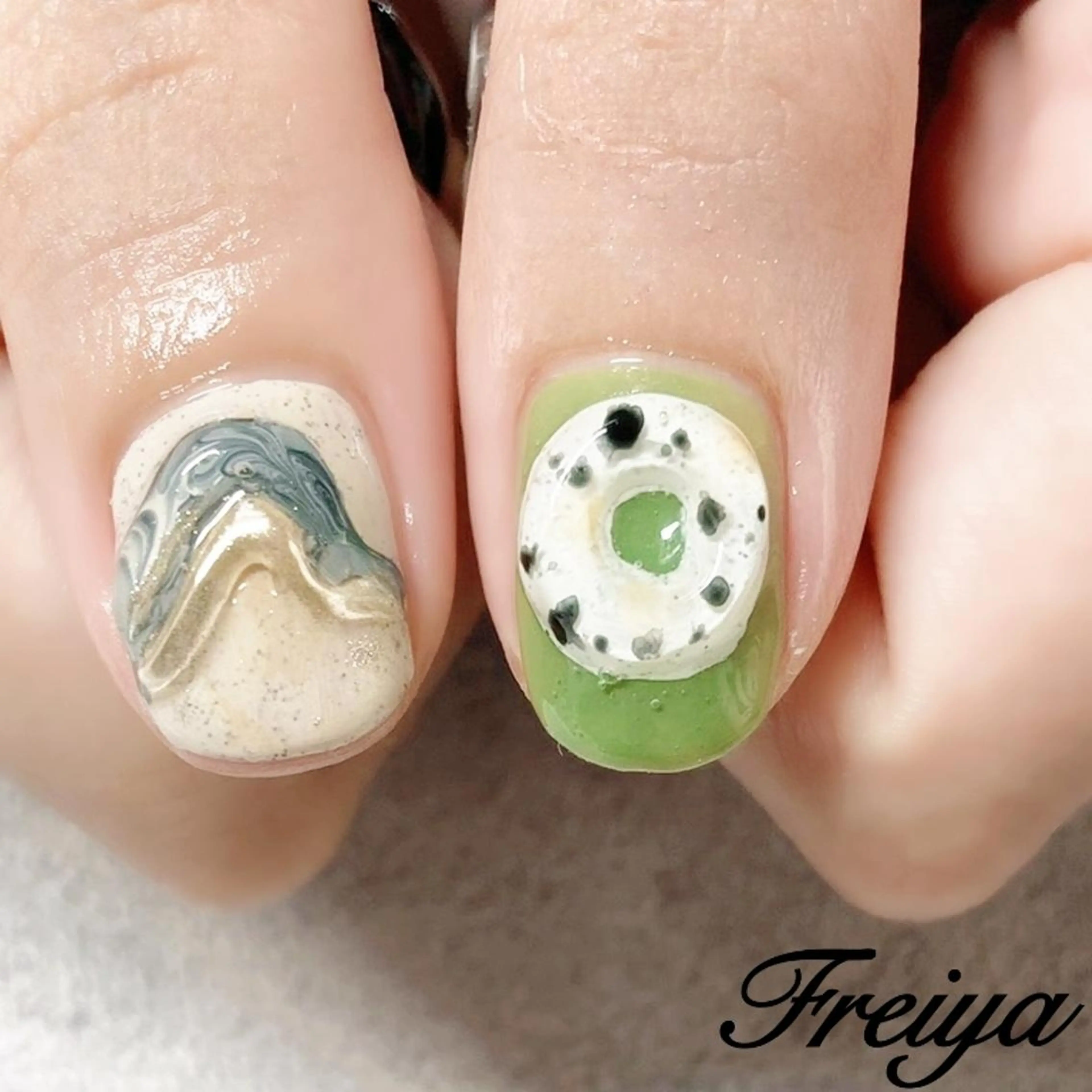 ネイル FREIYA所属・FREIYA マツエク、ネイルの眉毛・アイブロウイメージ