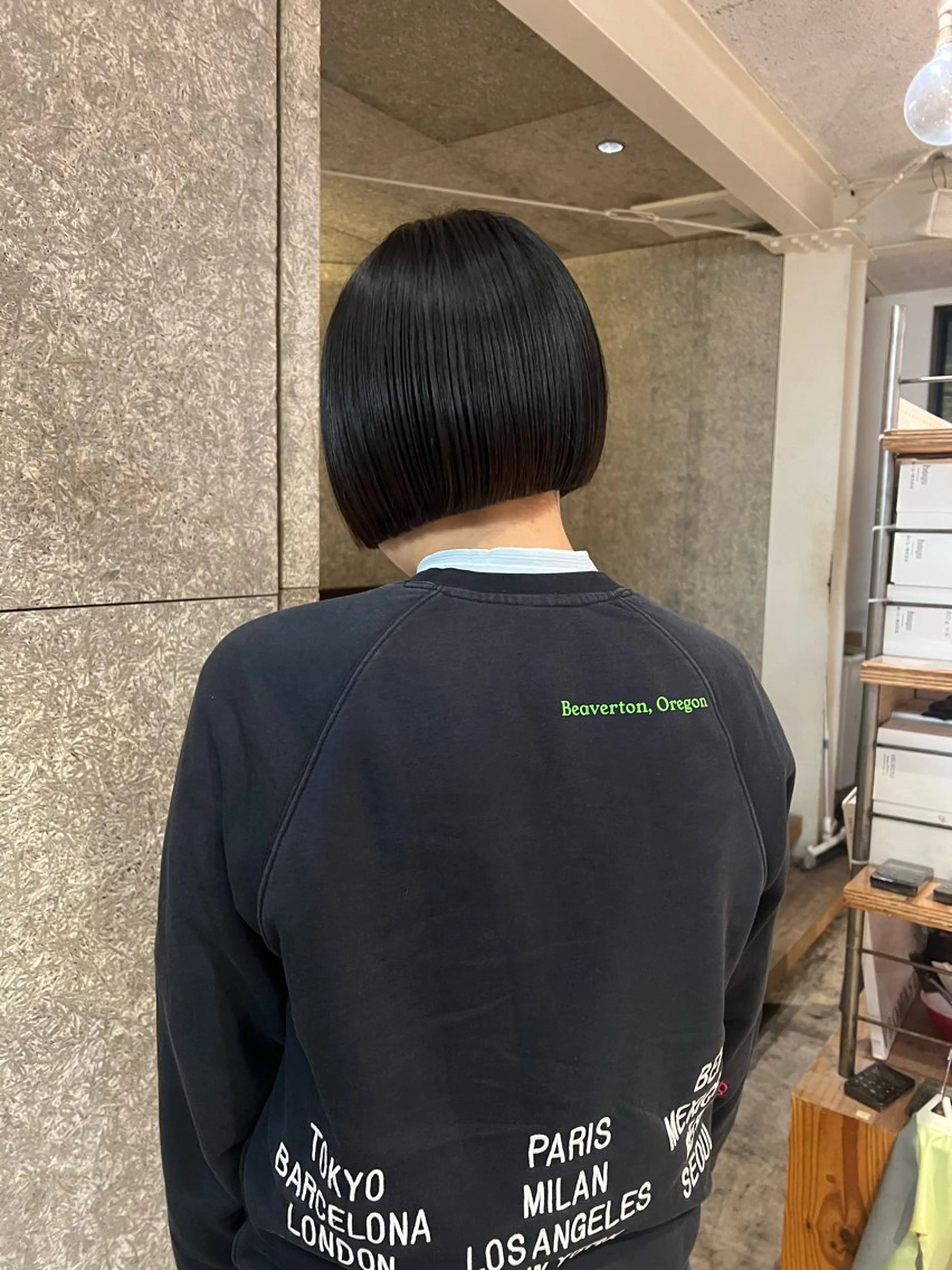 ミディアム Lin'ne所属・竹内梓／メンズパーマ ／ハイトーンのヘアスタイル