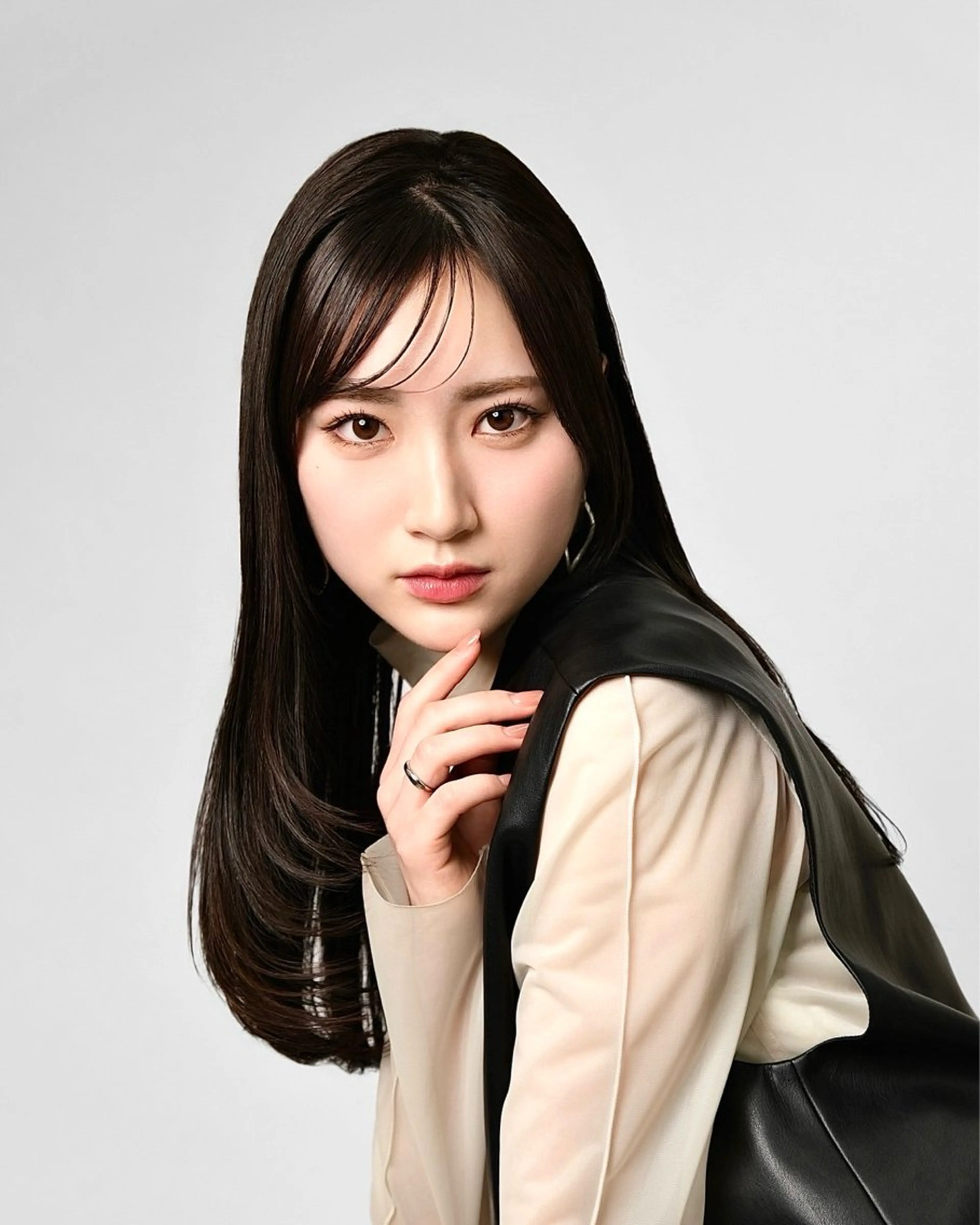 ロング カラー ブリーチ ハイトーンカラー 韓国風ヘア レイヤーカット Lay/カラーリスト Myuukaのヘアスタイル