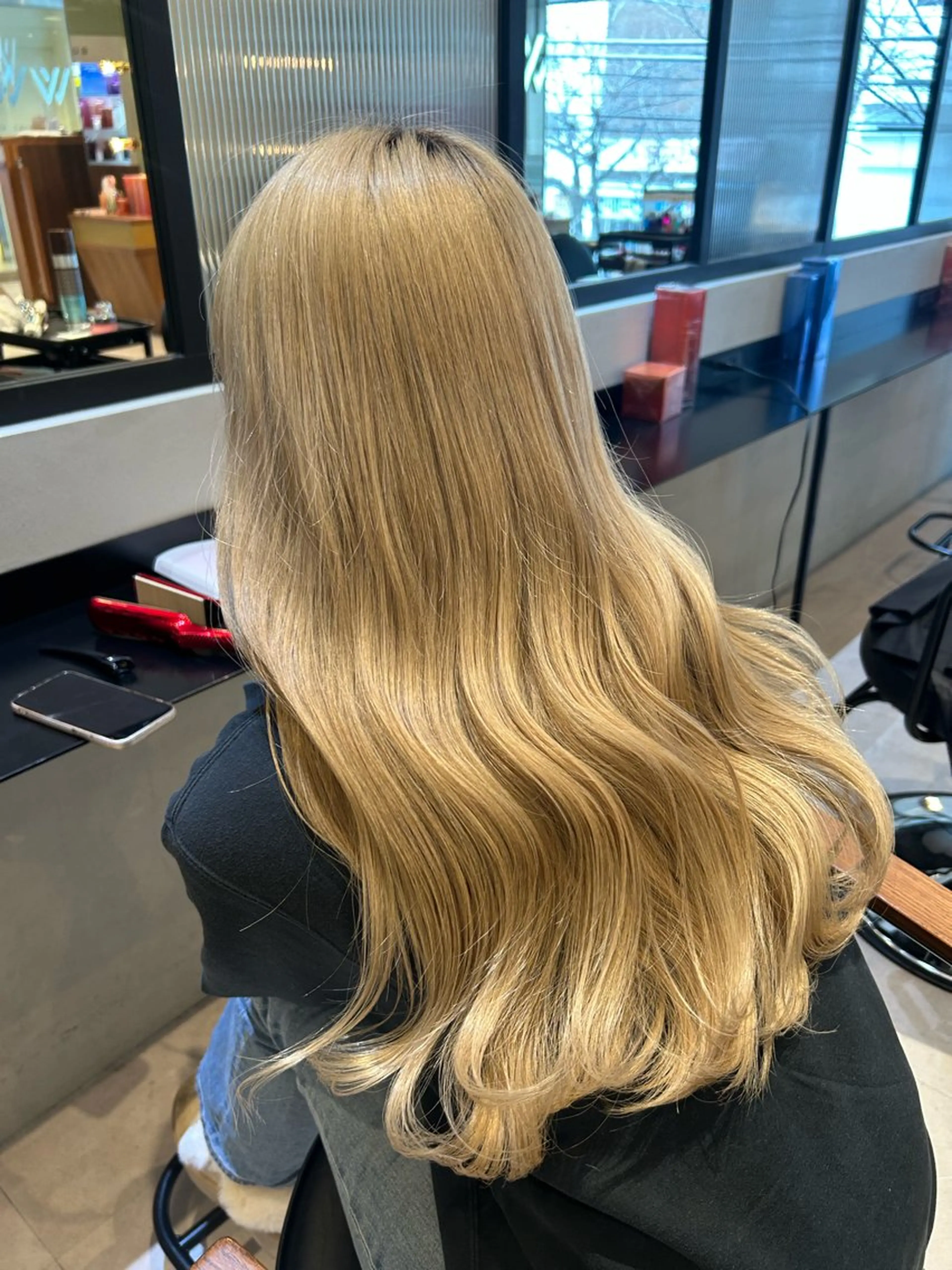 セミロング 韓国風ヘア ヘアセット 縮毛矯正/カット/ 韓国ヘア/蛯原🍤のヘアスタイル