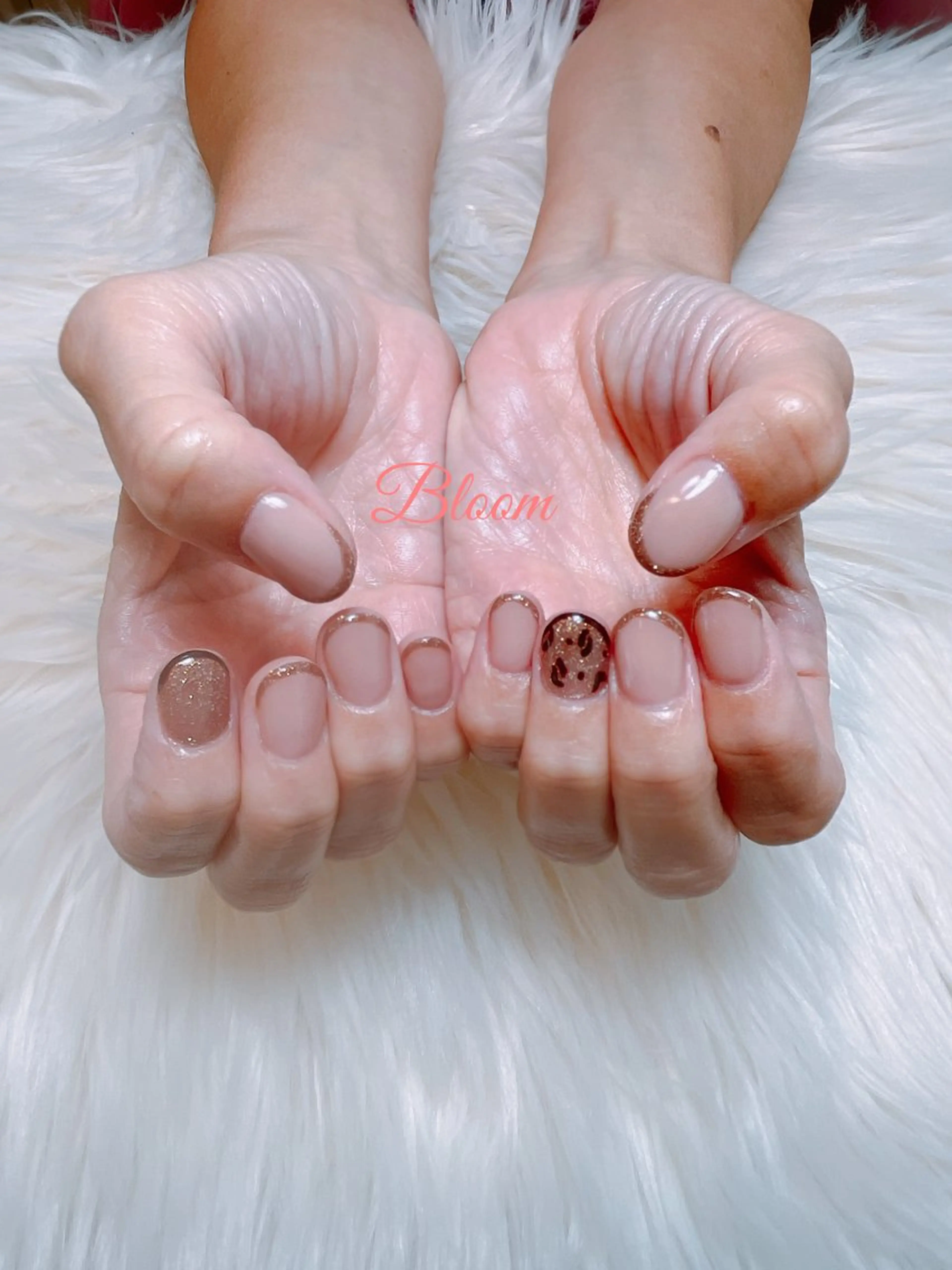 ネイル アートネイル フレンチネイル ジェルネイル キラキラネイル ラメ(グリッター) Bloom Nail Salonのネイルデザイン