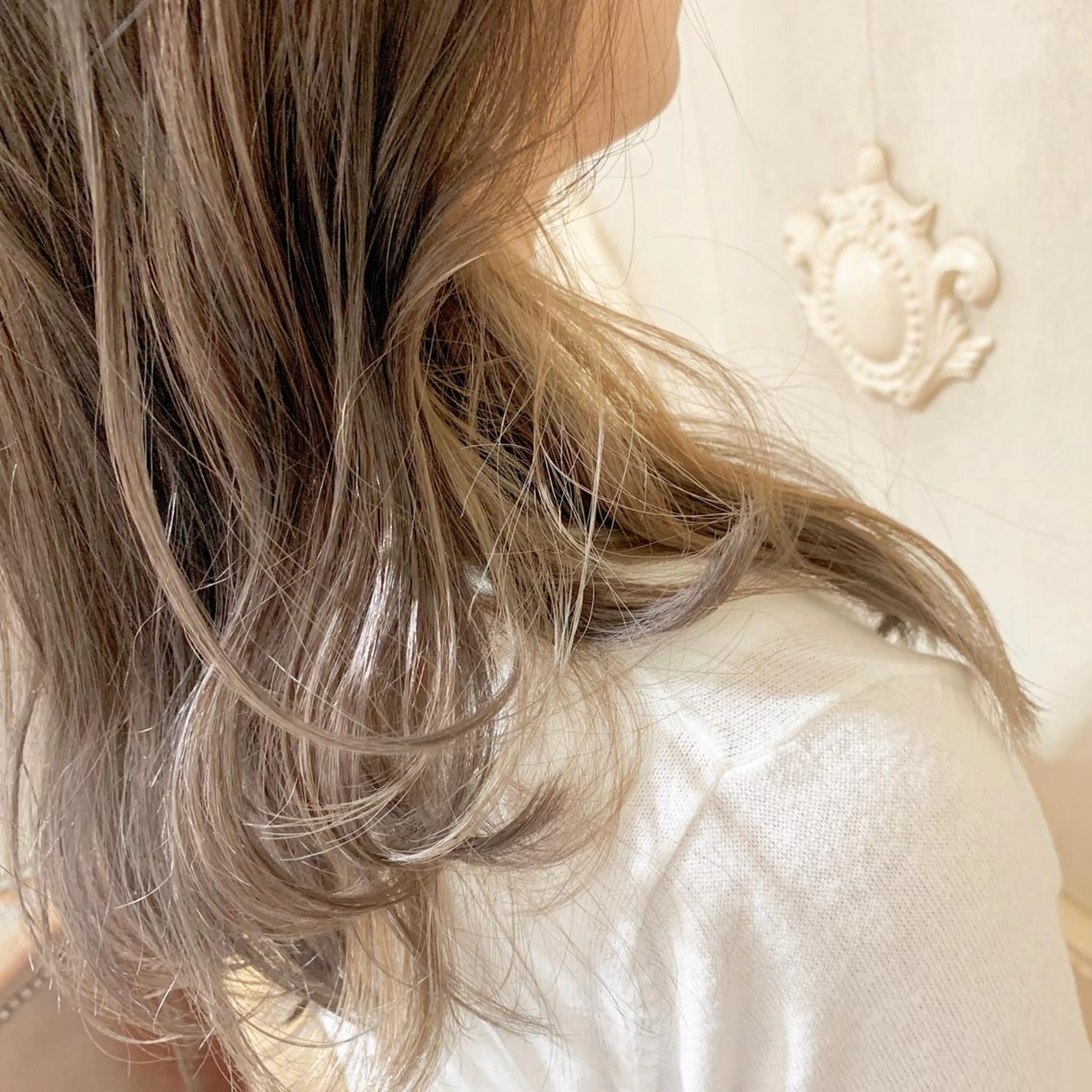 ロング カラー 透明感カラー 山下 直人のヘアスタイル