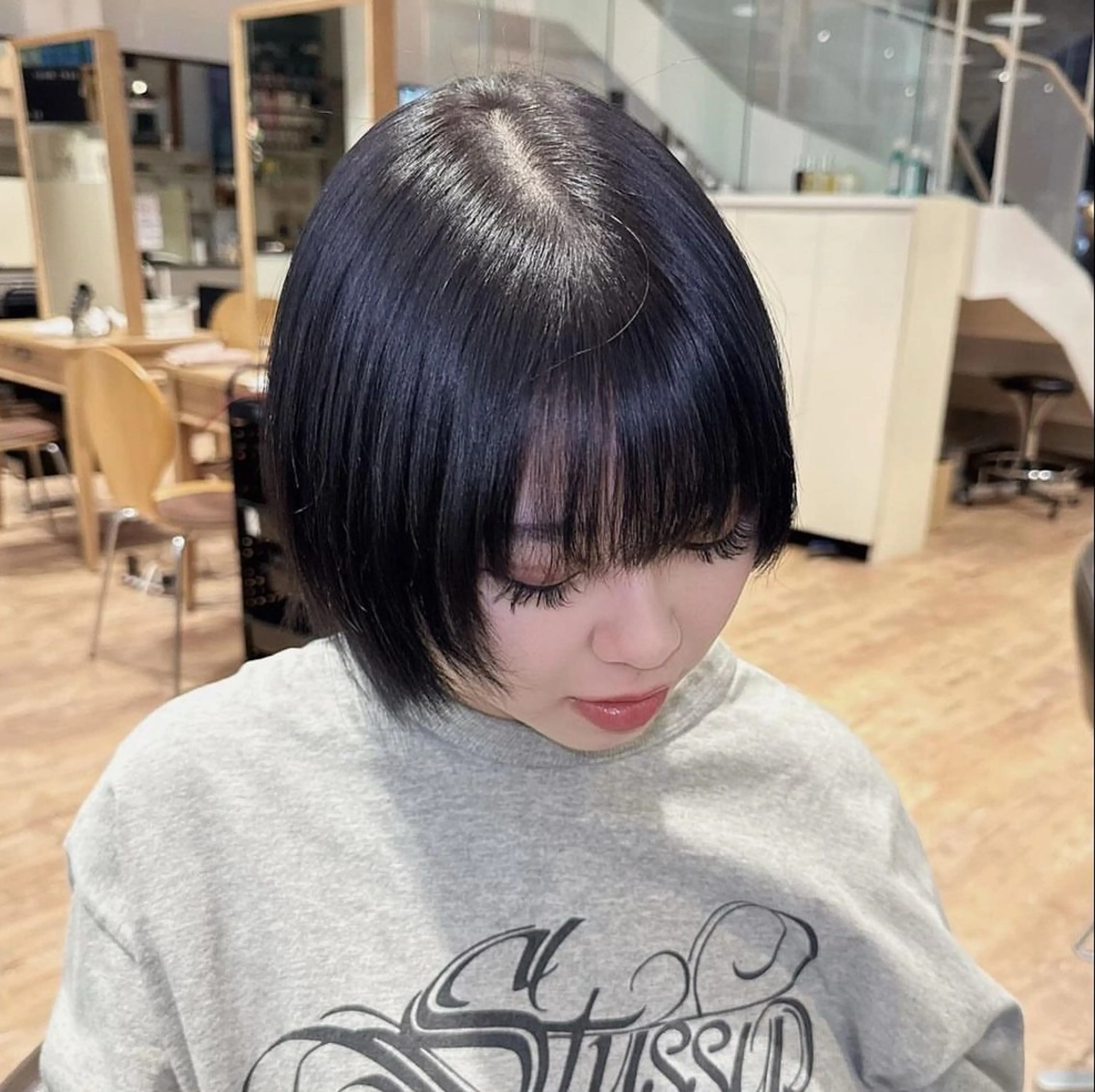 ショート カラー ヘアアレンジ ラベンダーカラー ヘアカラー トリートメント hip's eyes 渡辺舜のヘアスタイル
