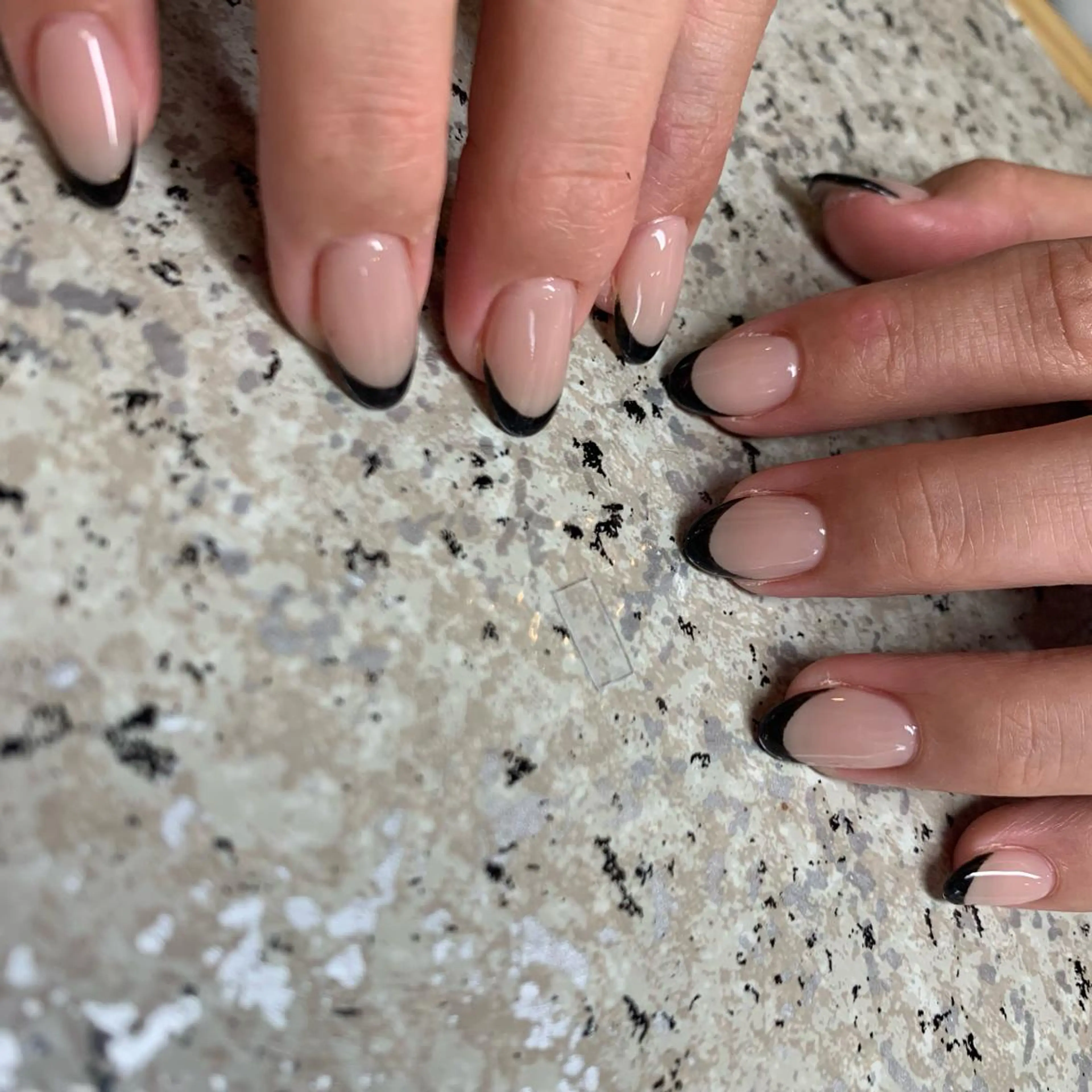 ネイル フレンチネイル nailsalon maluriのネイルデザイン
