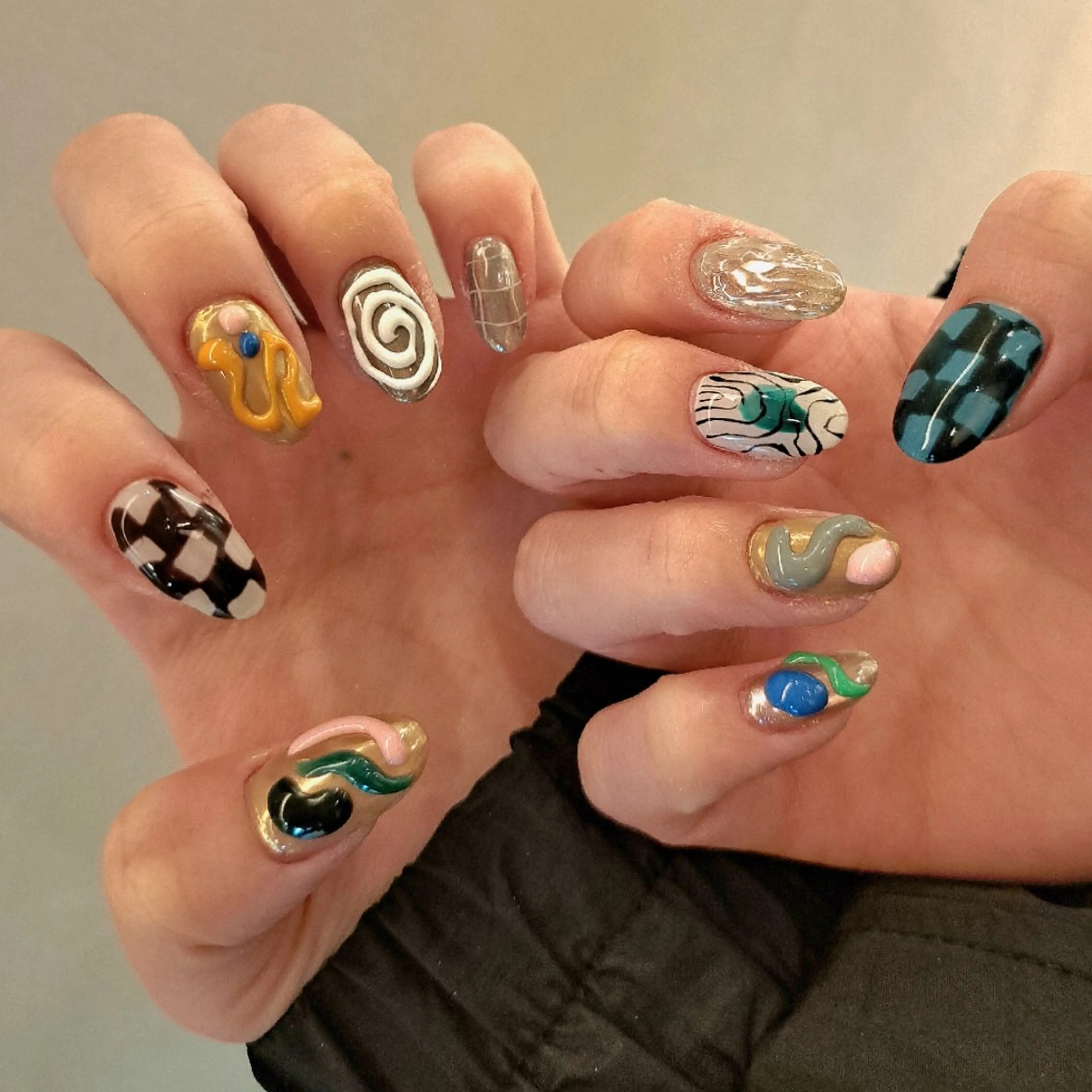 ネイル アートネイル 持ち込み ニュアンスネイル ぷっくりネイル スカルプネイル Nail mood /アートし放題のネイルデザイン