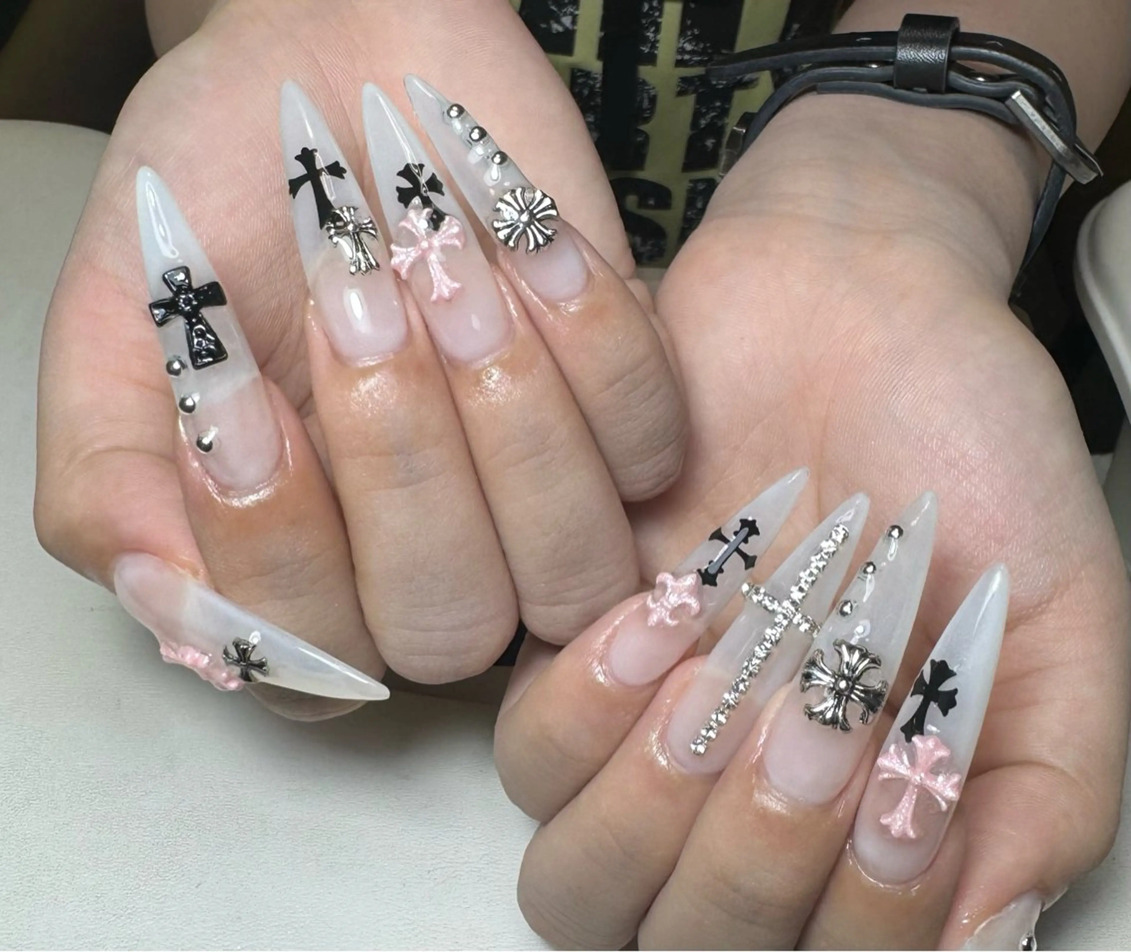 ネイル ハンドネイル ain nailのネイルデザイン