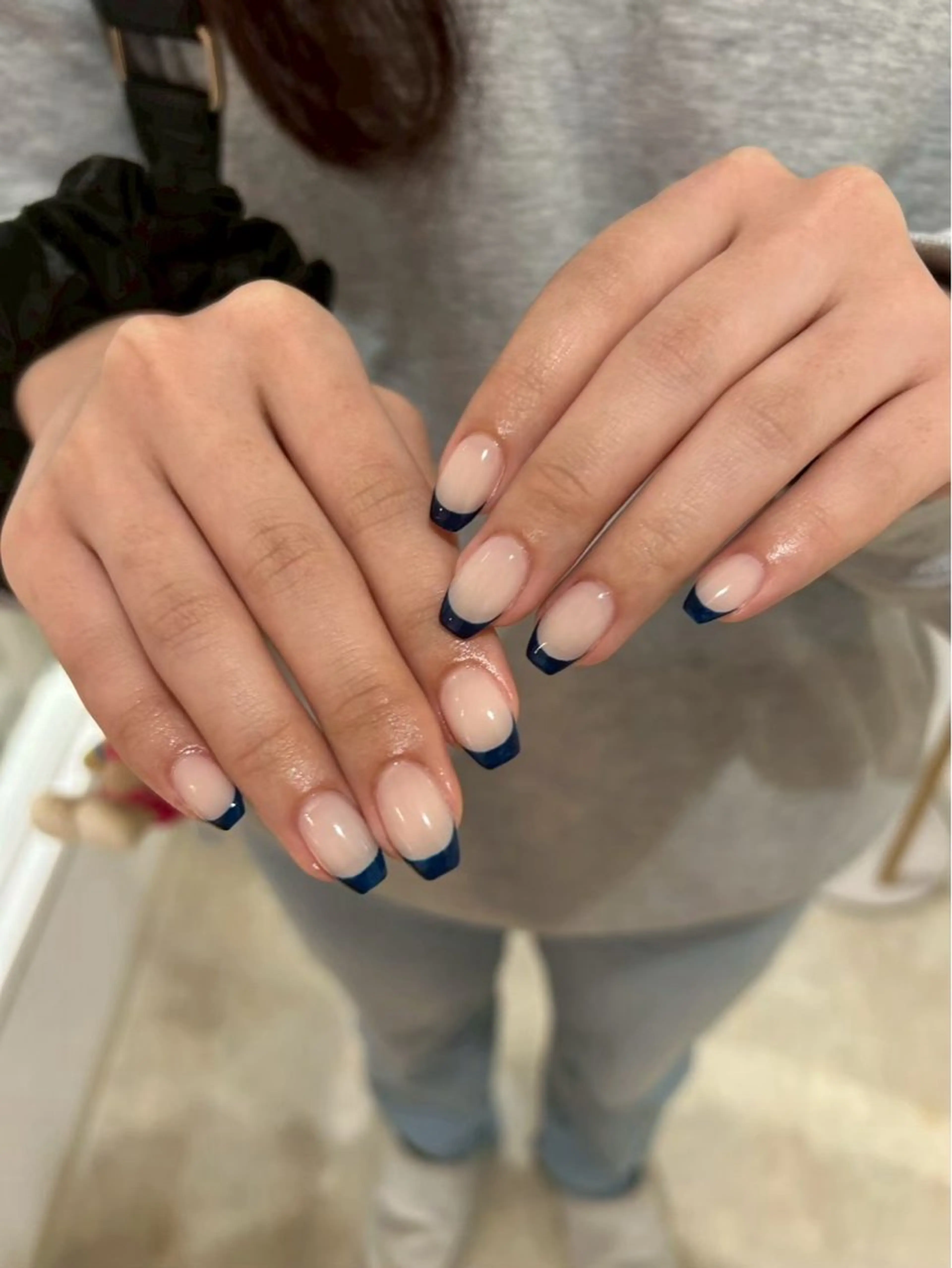 ハンド🖐🏻(オフあり)『 王道カーブフレンチ』🎀\4400(パラジェル対応+￥1100)の写真