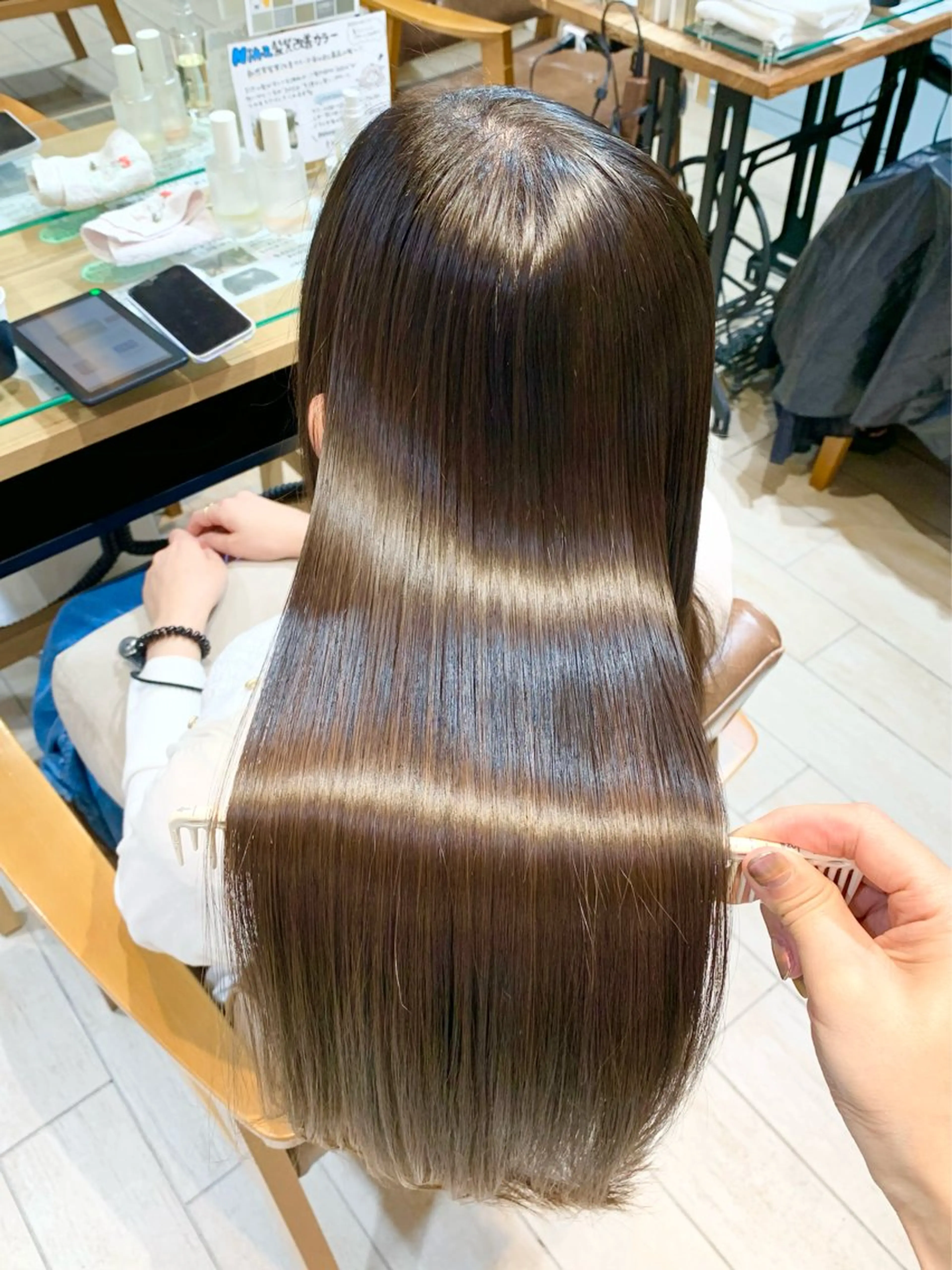 セミロング カラー パーマ ヘアアレンジ 髪質改善 トリートメント トリートメント まろやかベージュ/ 大上なおみのヘアスタイル