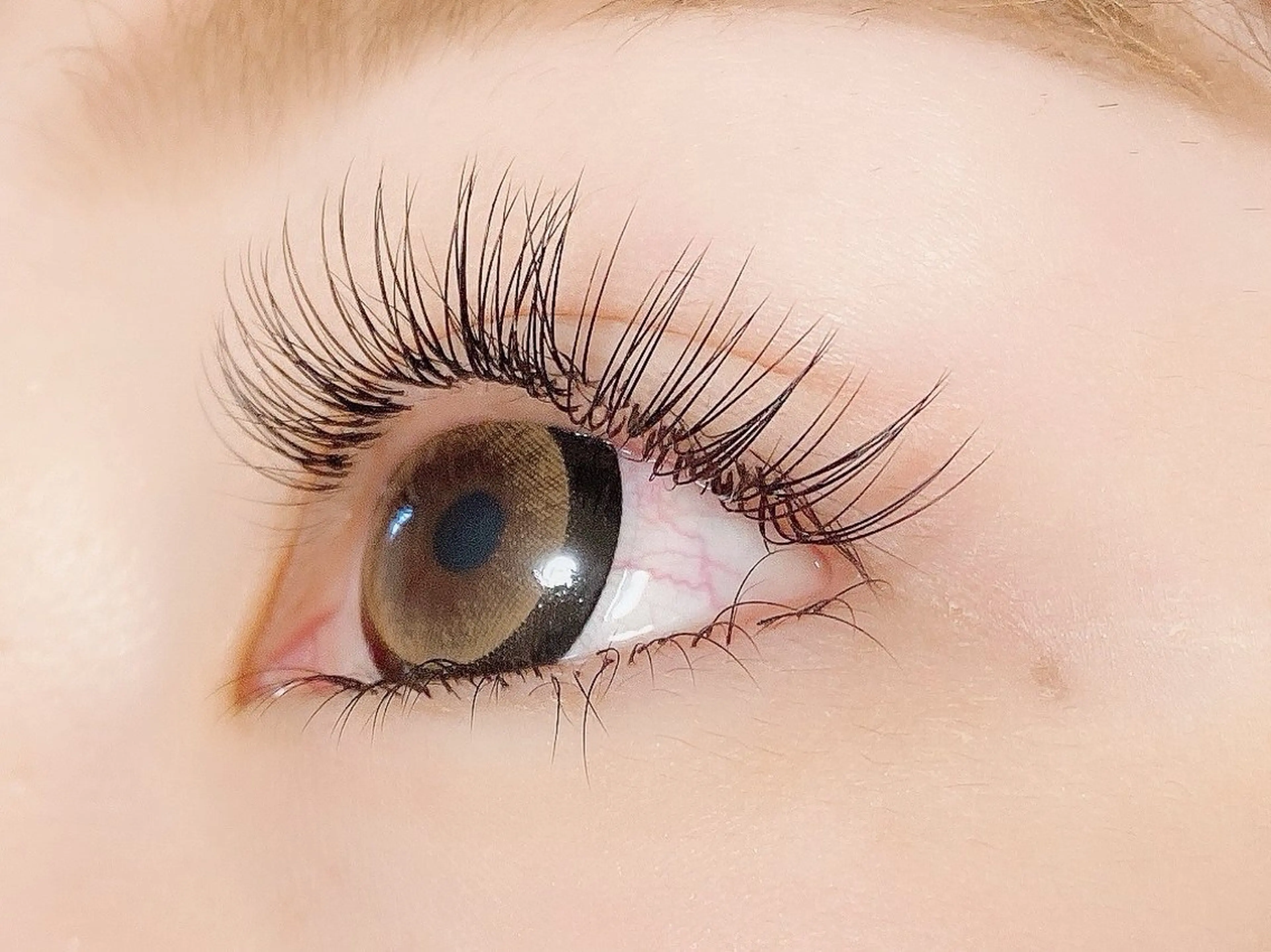 マツエク・マツパ eyelash＆nailstudio BeautyA×Re:NaiL所属・アイリスト SAITOのマツエク・マツパデザイン