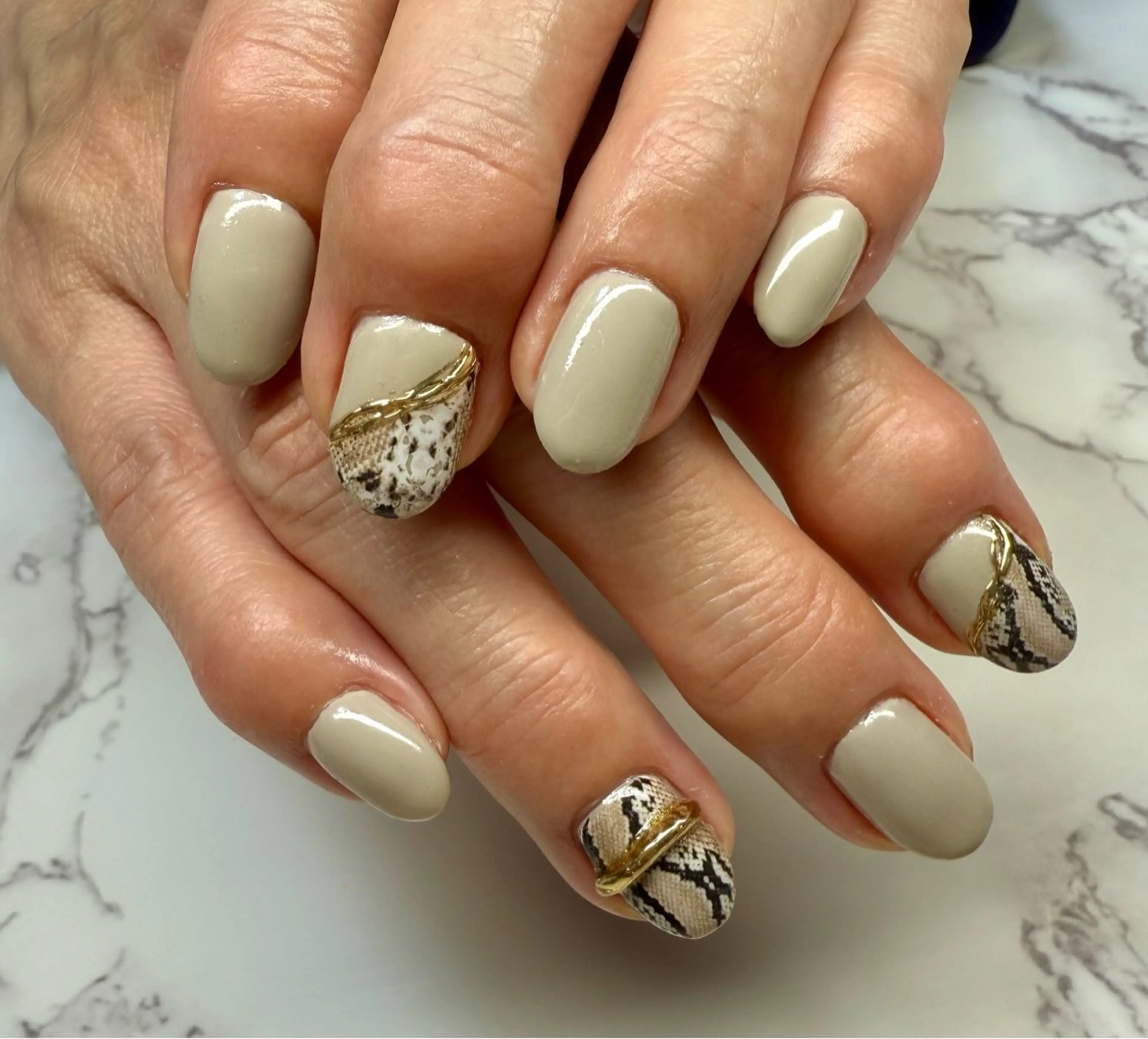 ネイル アートネイル チークネイル フレンチネイル キラキラネイル マグネットネイル M.N_ nailのネイルデザイン