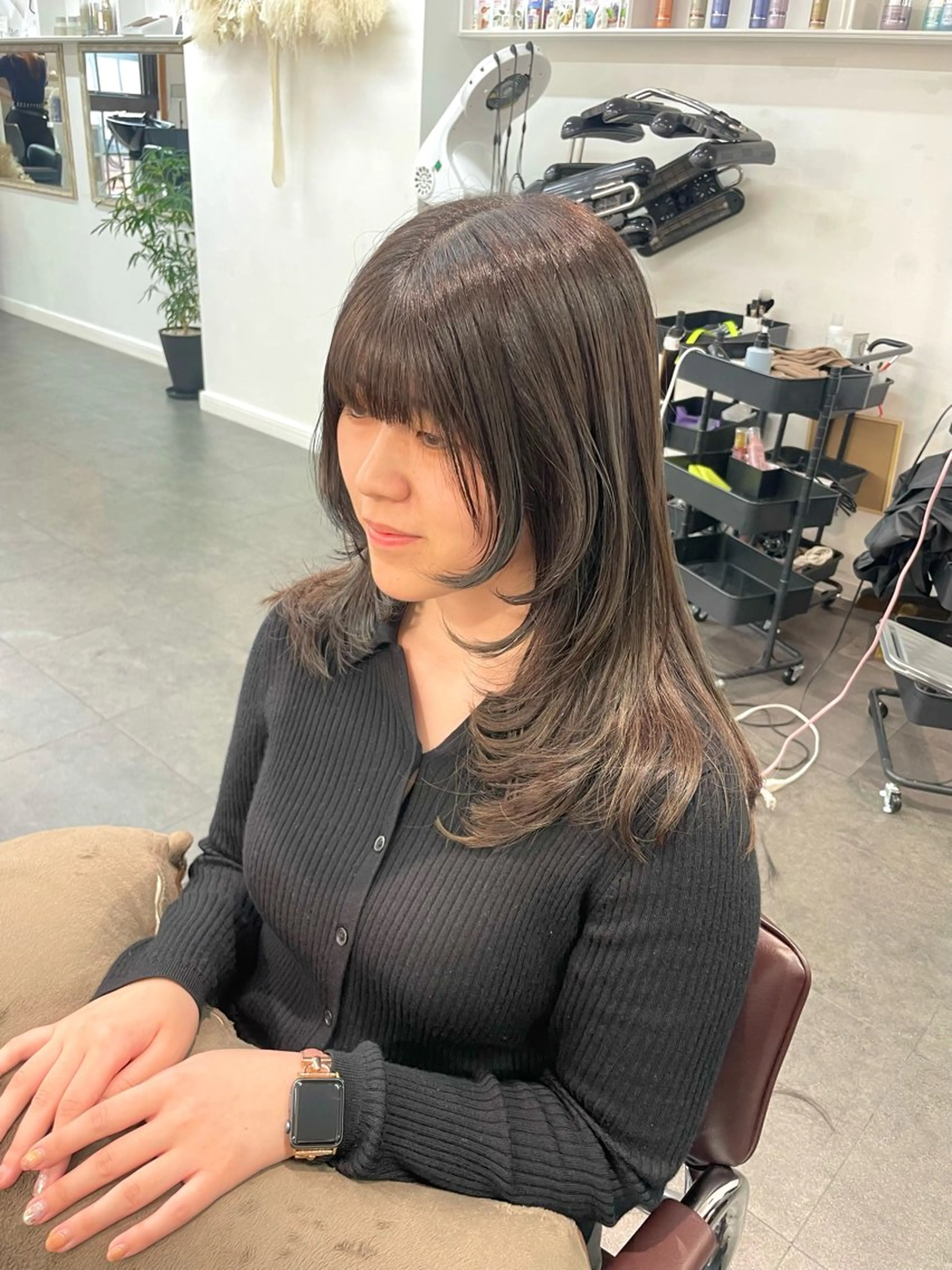 セミロング カラー ヘアカラー 野町好花 レイヤー/パーマのヘアスタイル