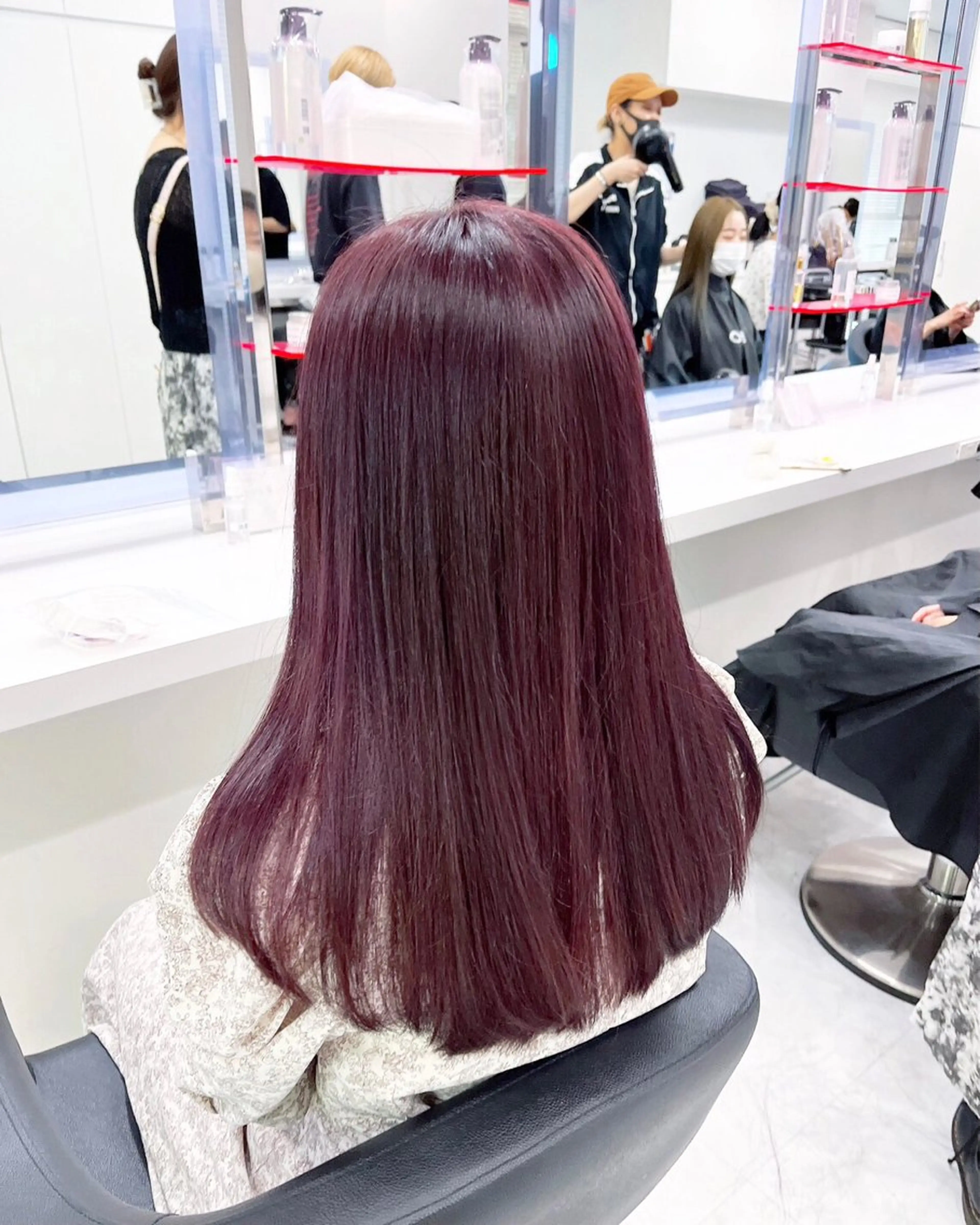 ロング カラー ヘアアレンジ ヘアカラー トリートメント ヘッドスパ ヘアセット 🏹横浜WILL official🏹のヘアスタイル