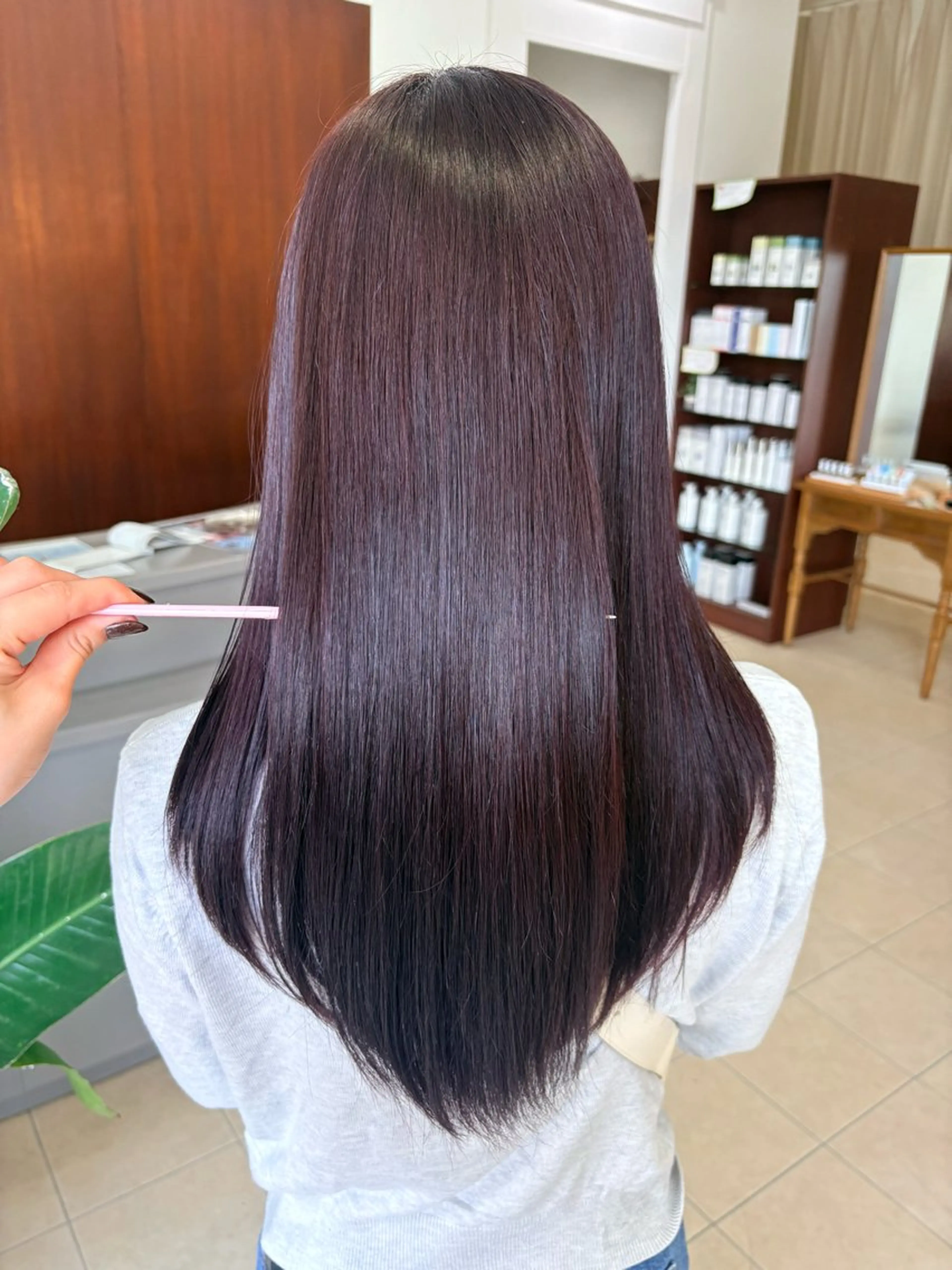 50%OFF🉐【髪質改善ストレート(縮毛矯正)➕システムトリートメント】艶サラ髪へ.⋆𝜗𝜚💖の写真