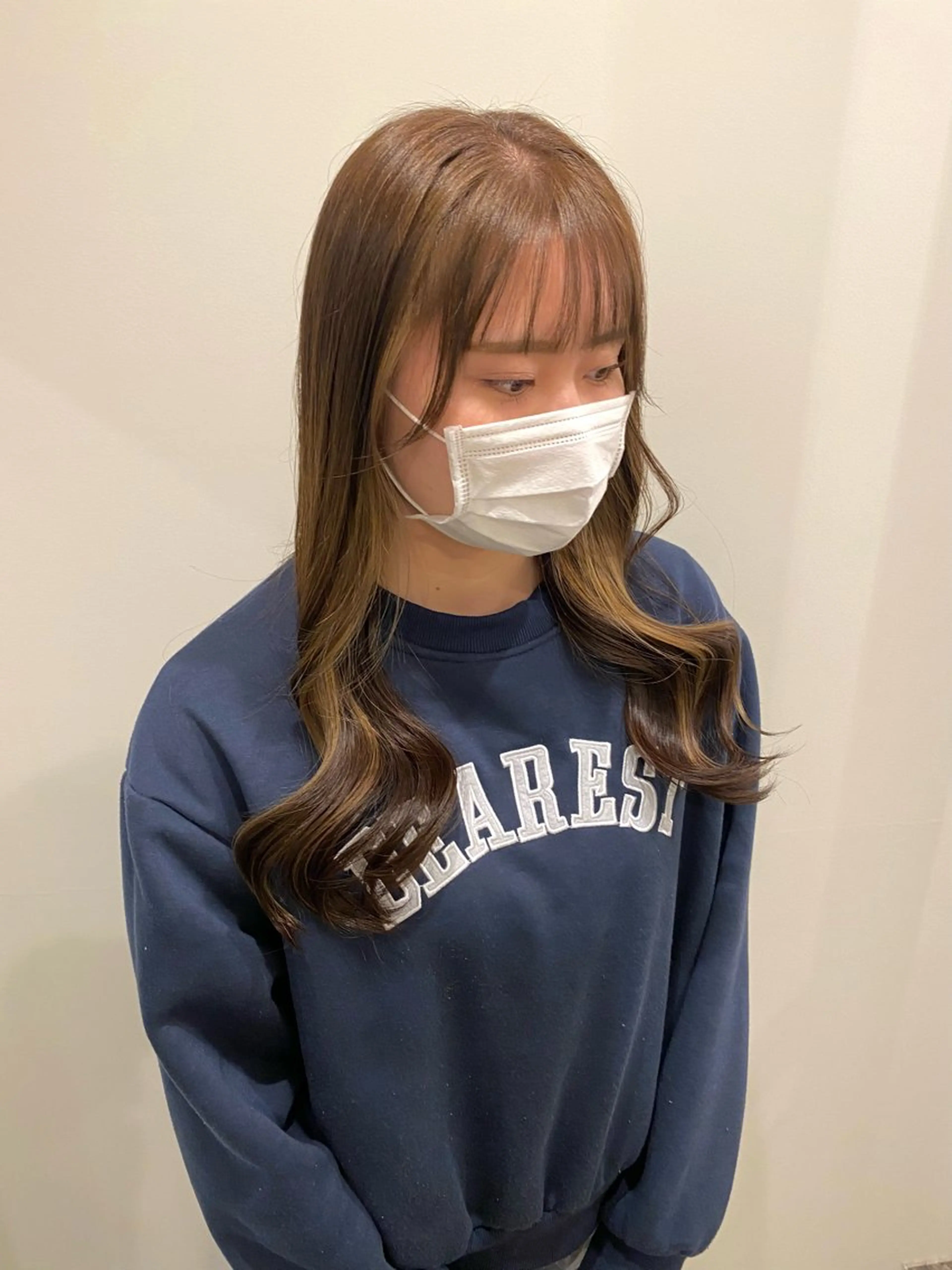 ミディアム カラー ブリーチ ヘアカラー 🍑 モモカ🍑のヘアスタイル