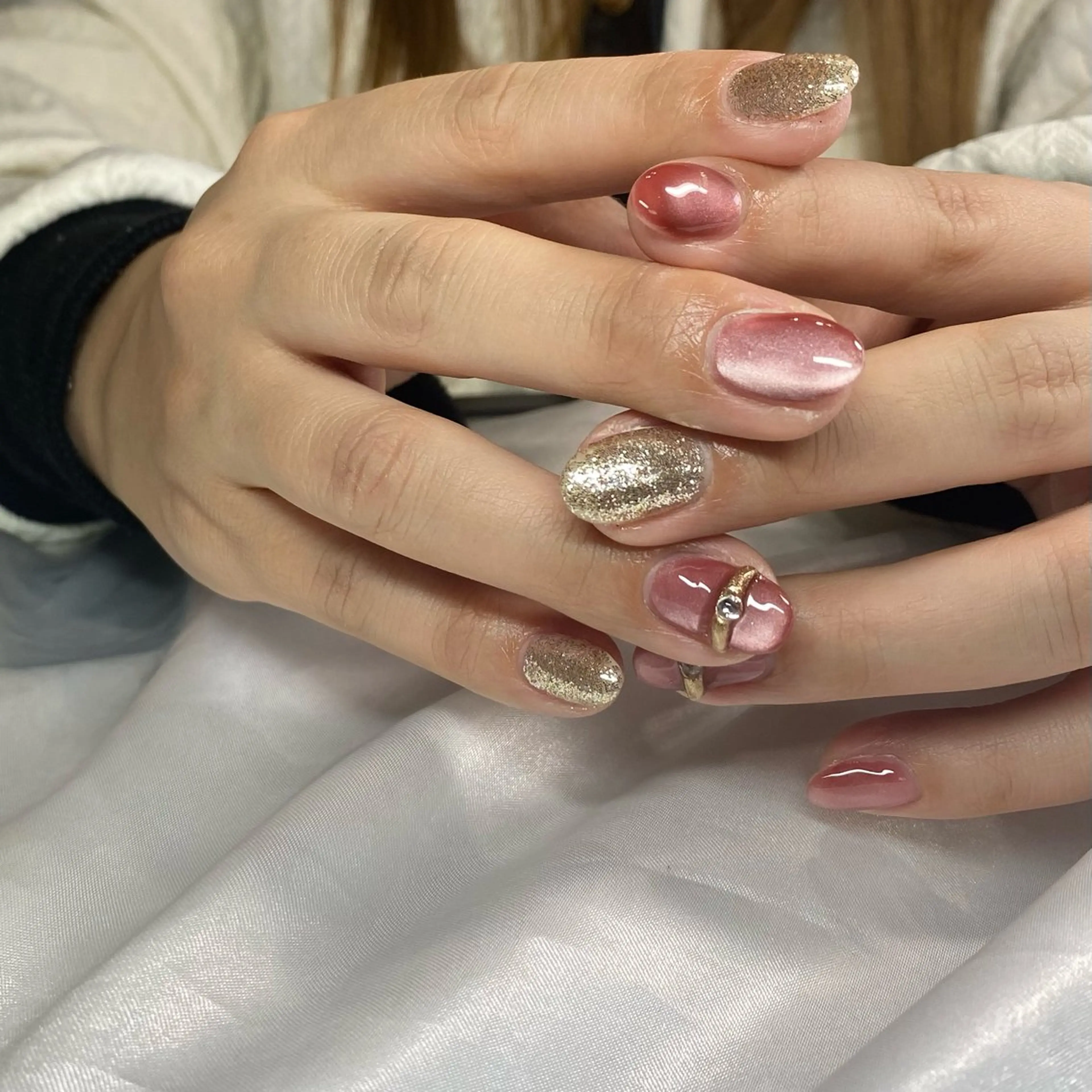 ネイル ハンドネイル デコパーツが得意♪ ネイル/眉毛/エステの眉毛・アイブロウイメージ