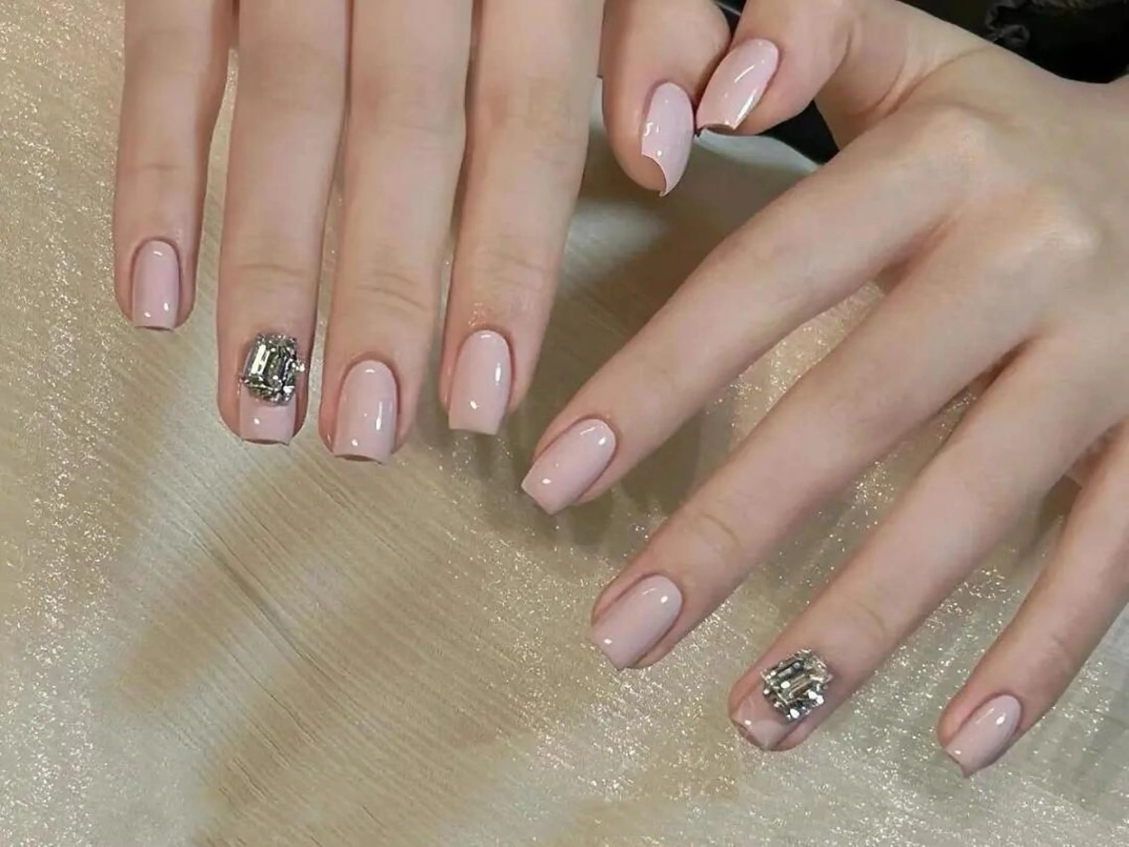 ネイル アートネイル オーロラネイル クリアネイル 長さ出し フレンチネイル best nailのネイルデザイン