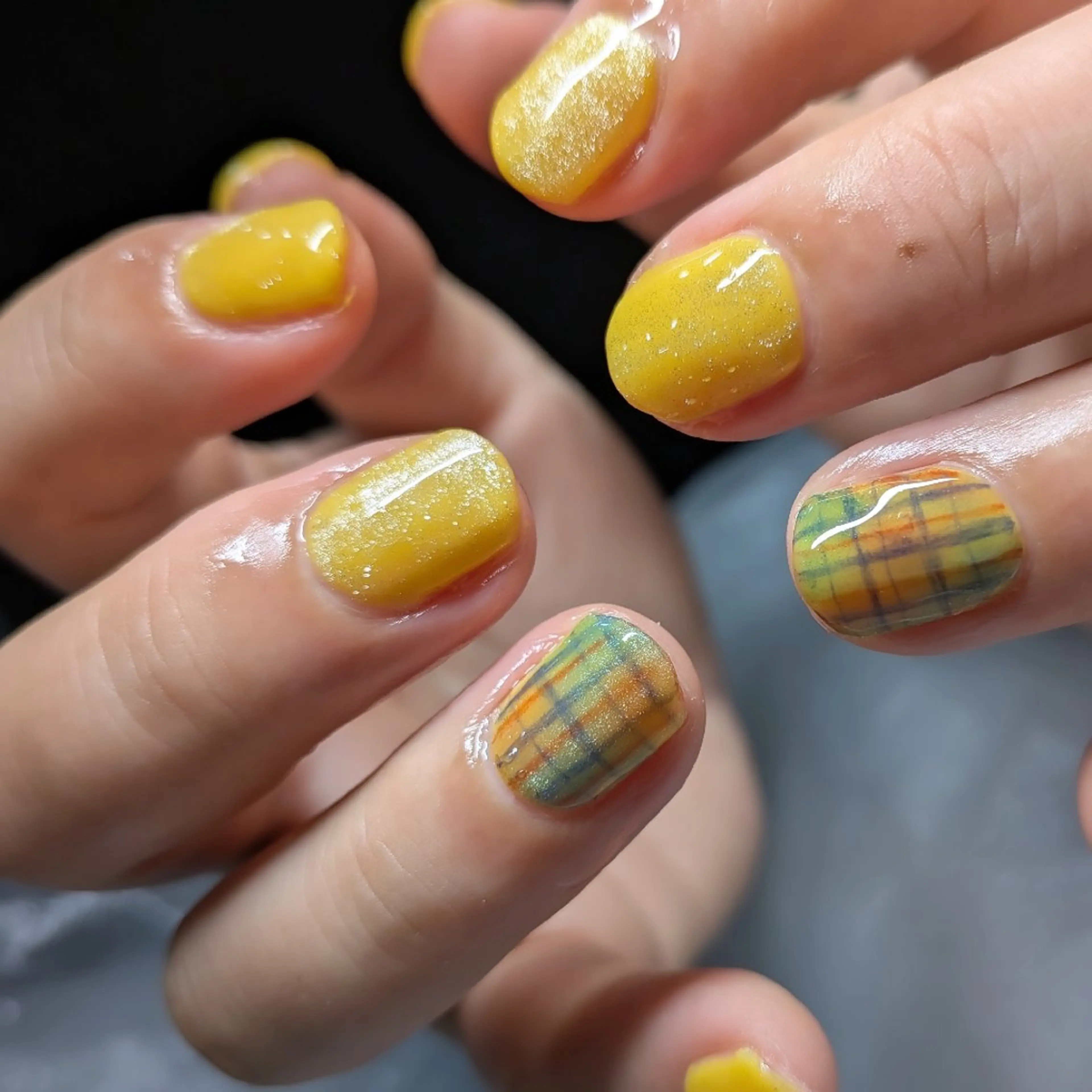 ショート ハンドネイル salon  Liange所属・La maharo YUのネイルデザイン