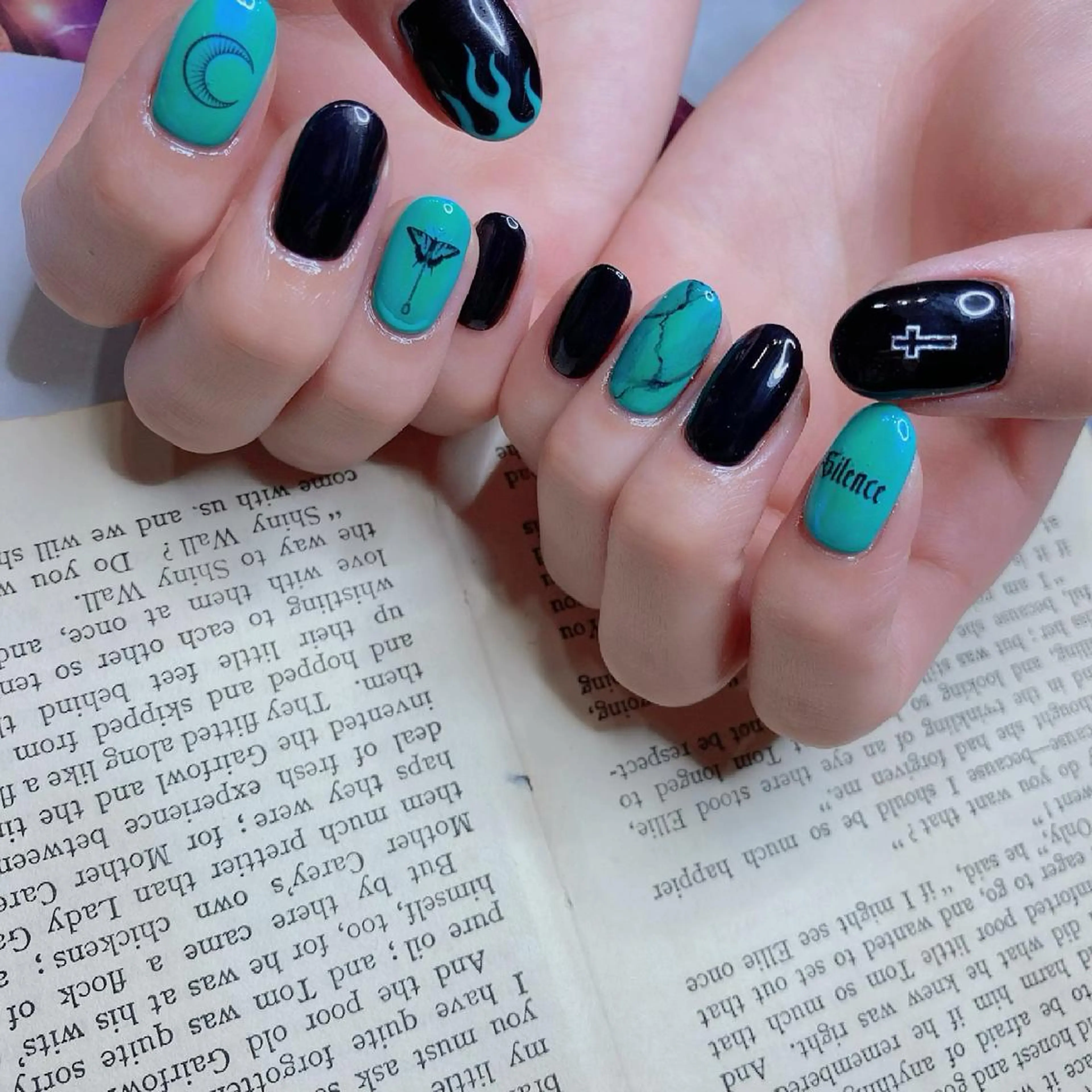 ネイル ハンドネイル NOIROUGE所属・NOI ROUGEのネイルデザイン