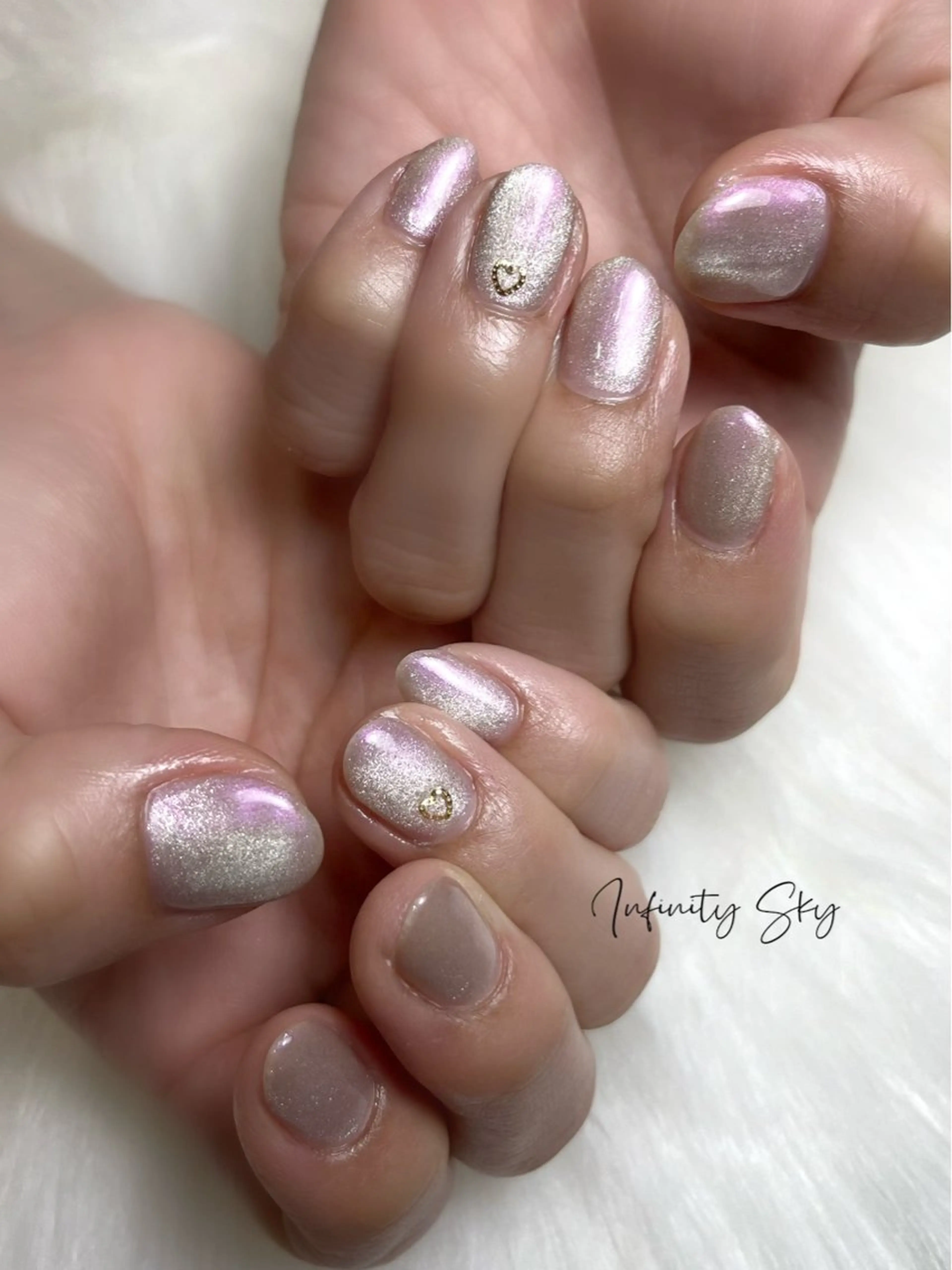 ネイル マグネットネイル ハンドネイル infinity skyのネイルデザイン