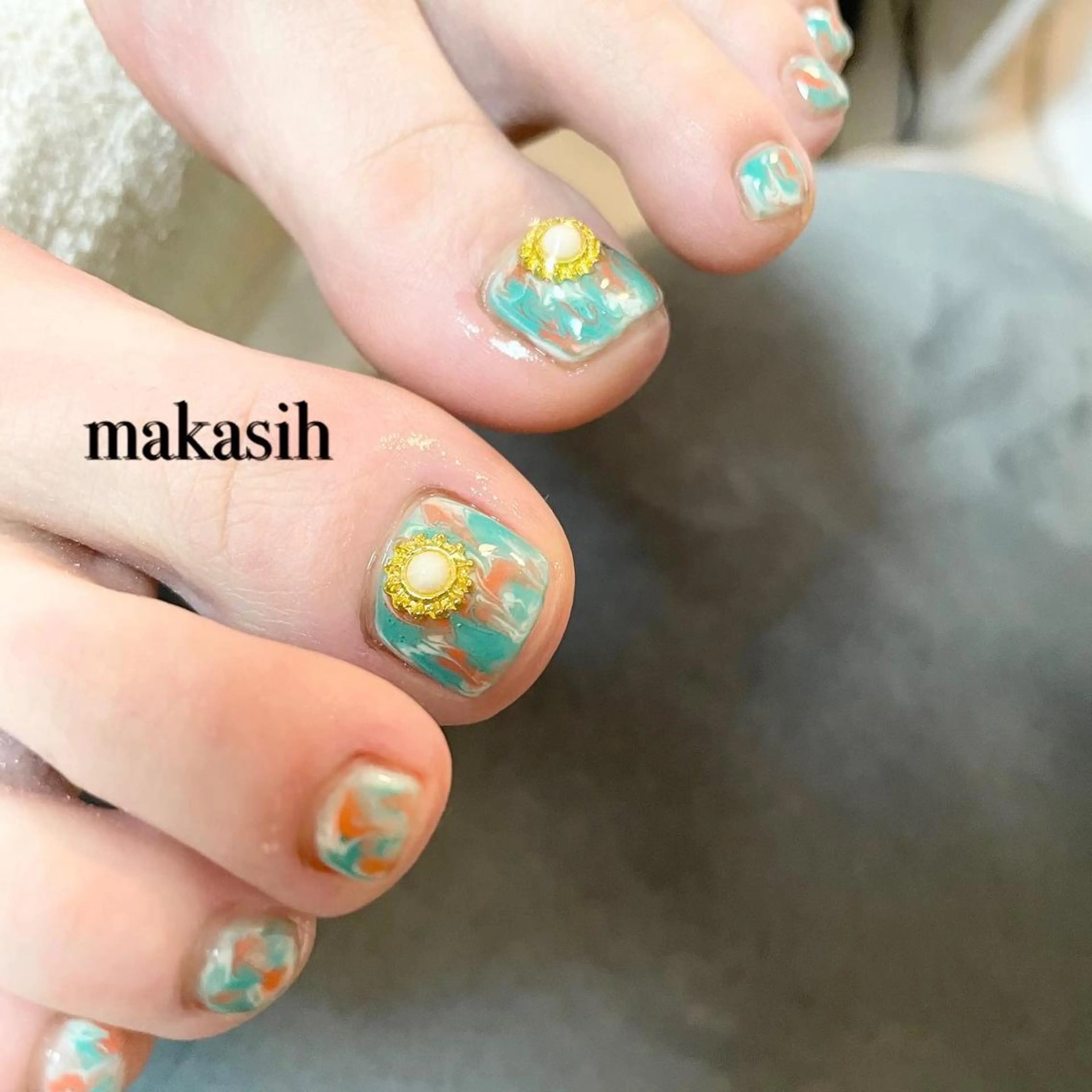 ネイル フットネイル 大理石ネイル(マーブル) 山崎 美菜子のネイルデザイン