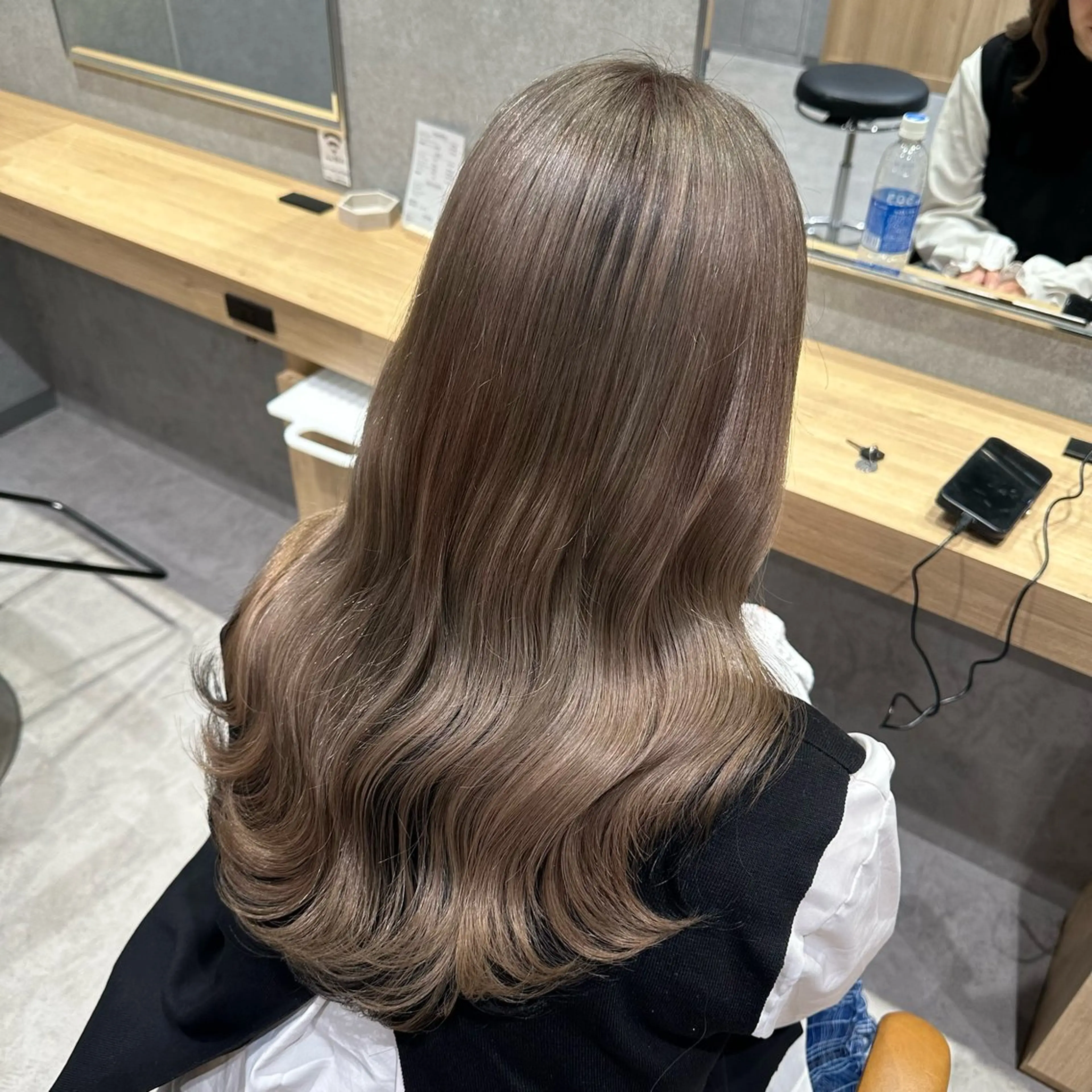 ロング ヘアカラー トリートメント 🇰🇷韓国ヘア🍒 CHISATO‎🤍のヘアスタイル