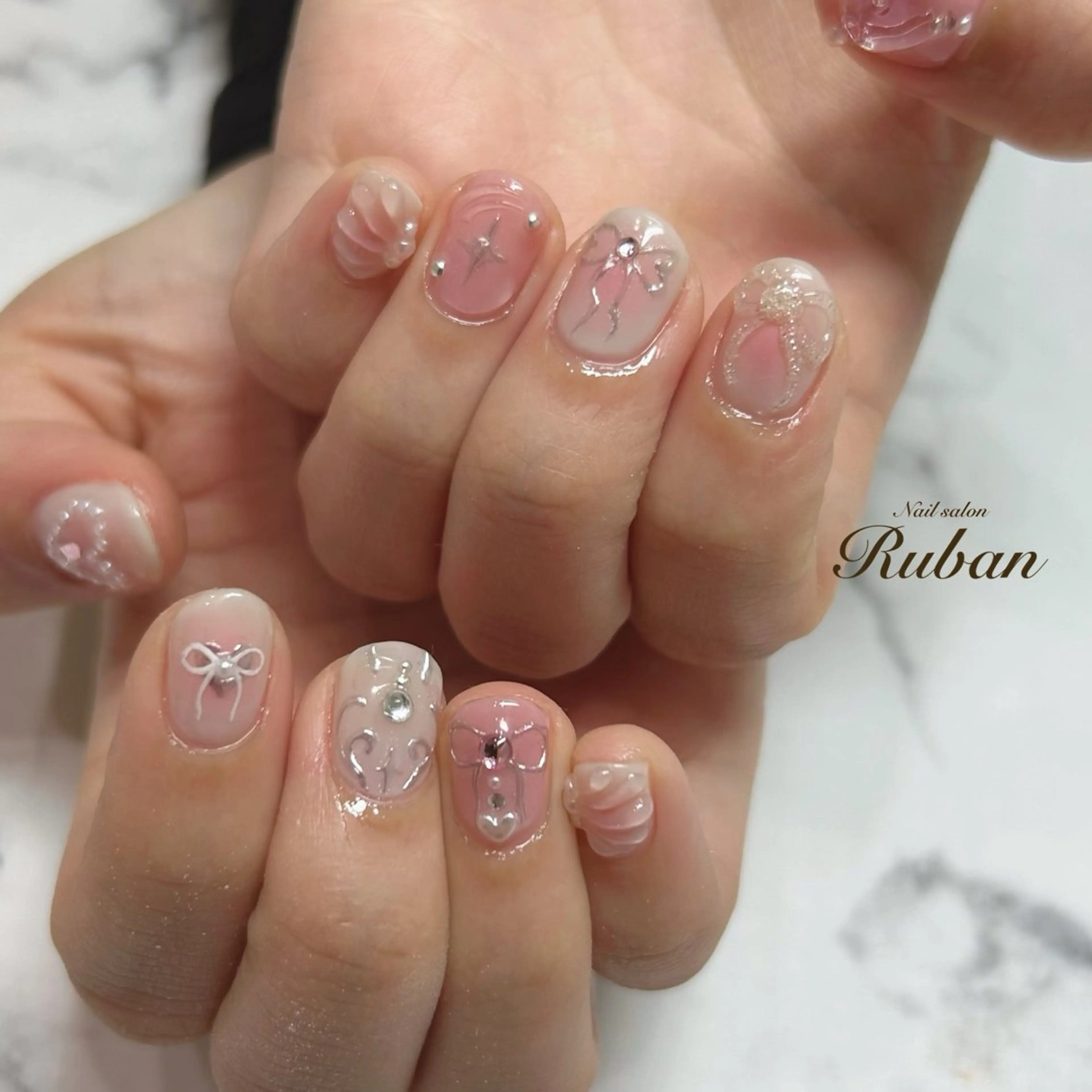 ネイル アートネイル チークネイル 持ち込み ぷっくりネイル リボン Nail salon Ruban所属・Nail salon Rubanのネイルデザイン
