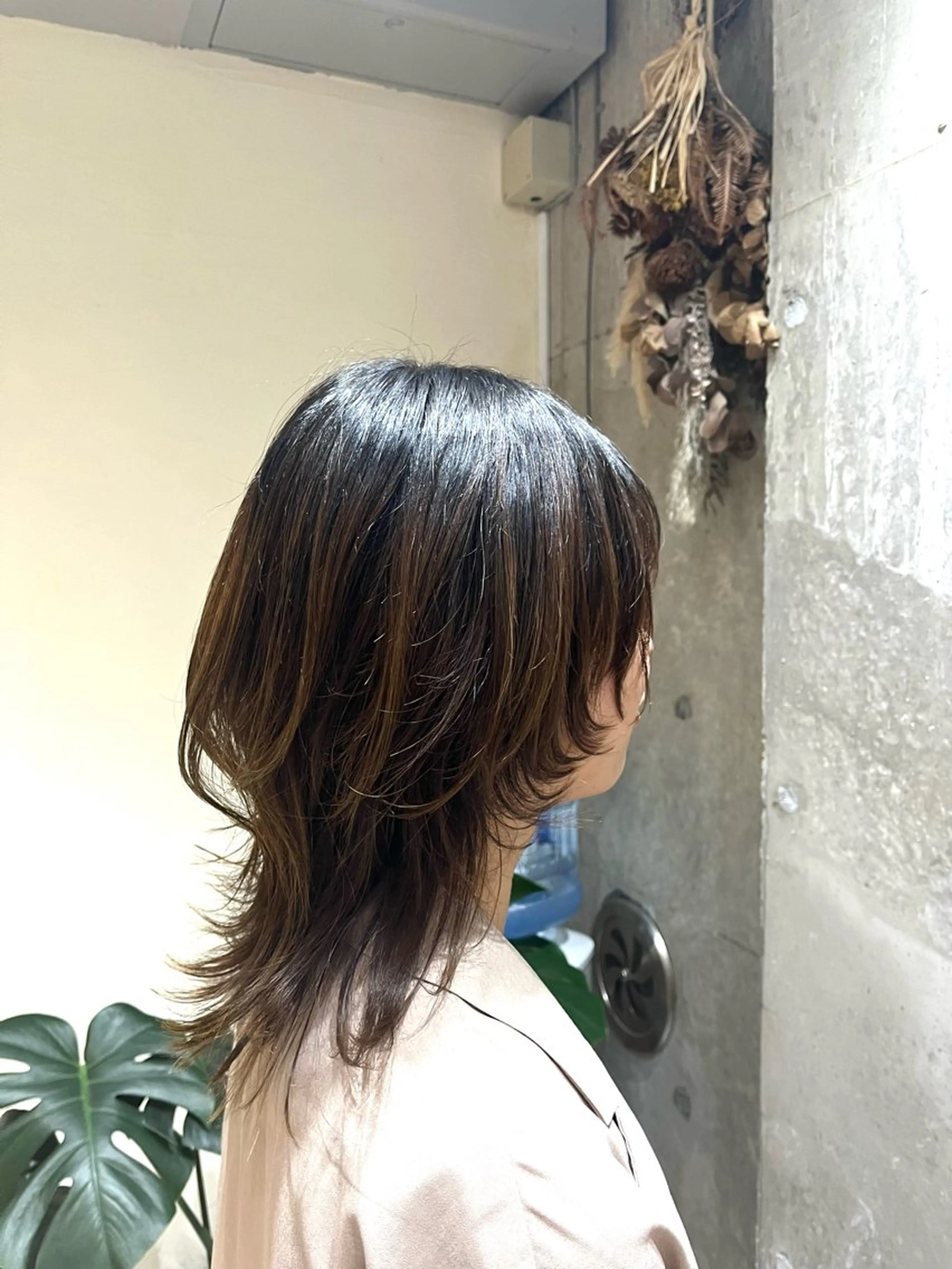 ミディアム くびれヘア ウルフカット mizo /ケアカラー/登戸のヘアスタイル