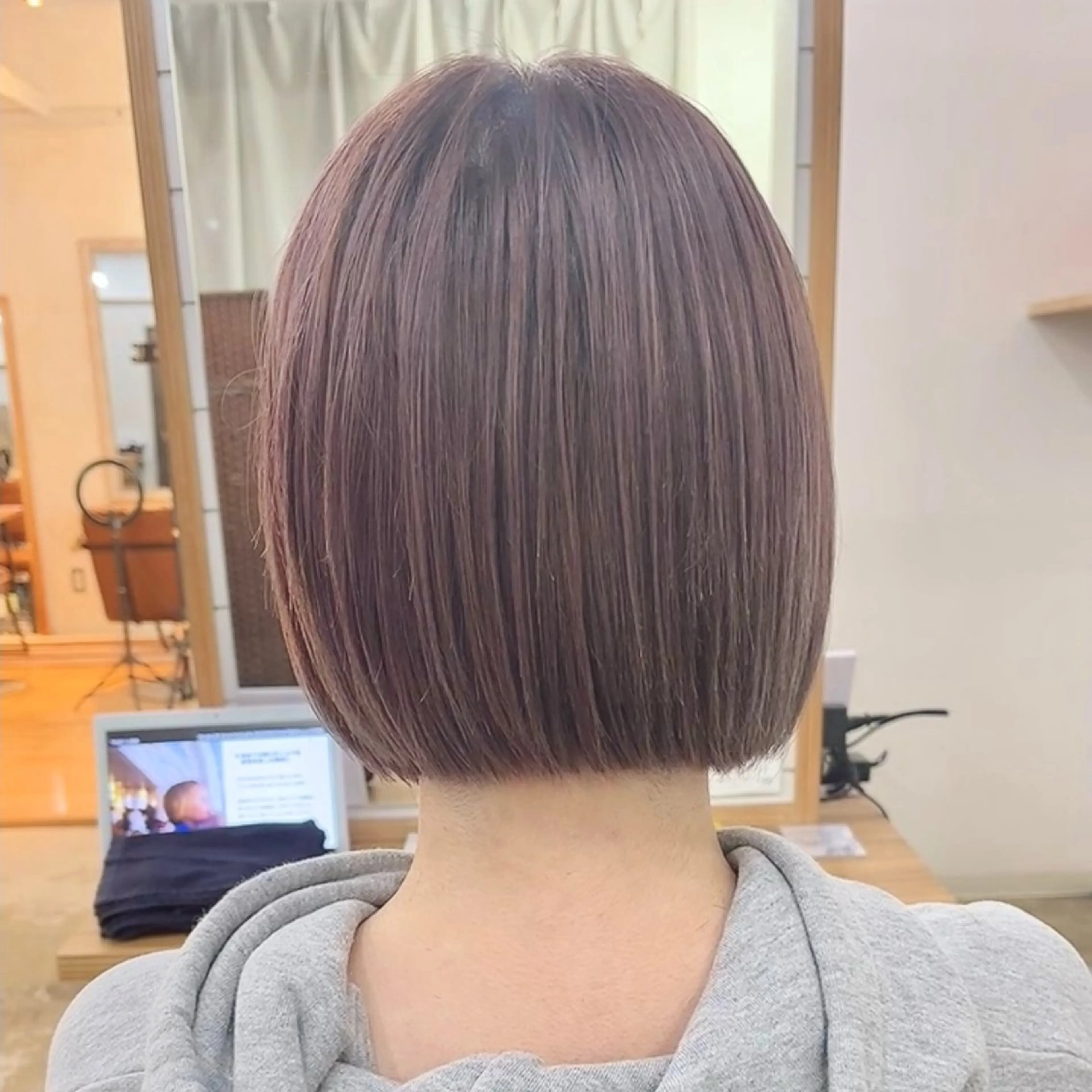 ショート カラー ボブ ショートヘア カット ヘアカラー SALOWIN 横浜 8F所属・ショートヘア、ボブ こやさん　コヤマのヘアスタイル