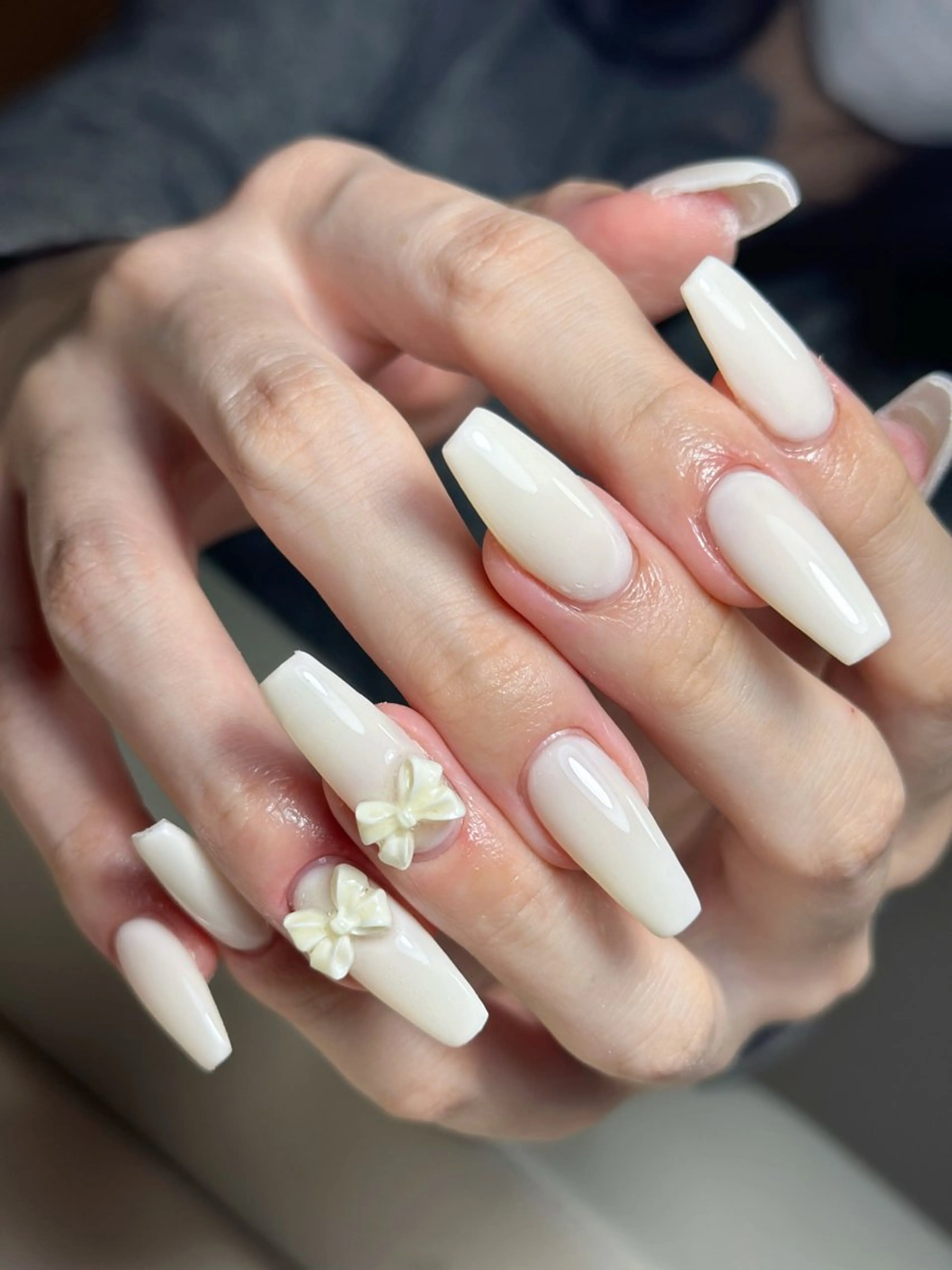 ネイル チークネイル 長さ出し フレンチネイル ジェルネイル 韓国ネイル ハンドネイル Rola kira nail salon所属・Rola kira 麗のネイルデザイン