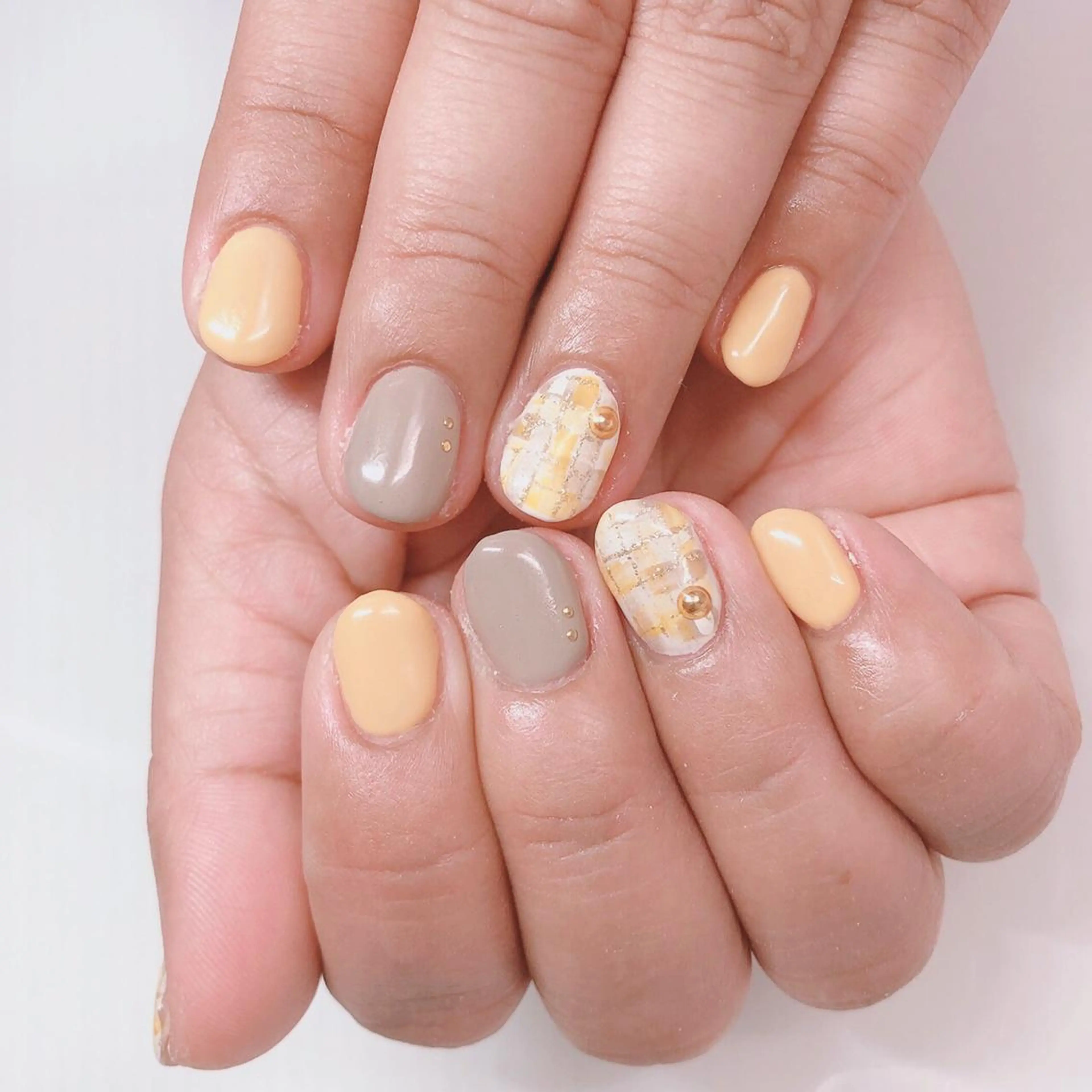 ネイル フットネイル グリーン オフィスネイル ワンカラーネイル 春ネイル Lily Roseスタッフ一同のマツエク・マツパデザイン