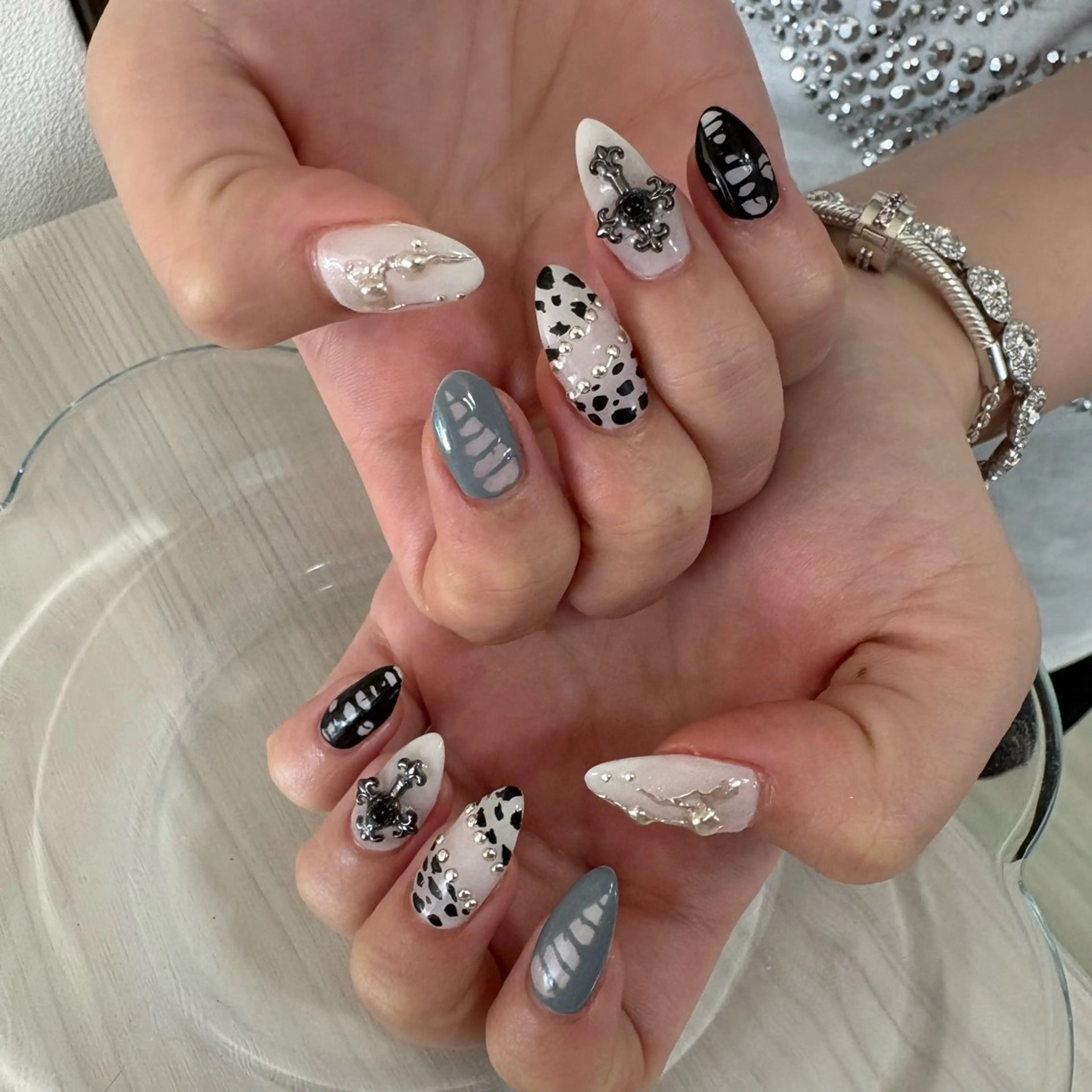 🎀持ち込み10本アート🎀　オフなし＊パーツ代別途の写真