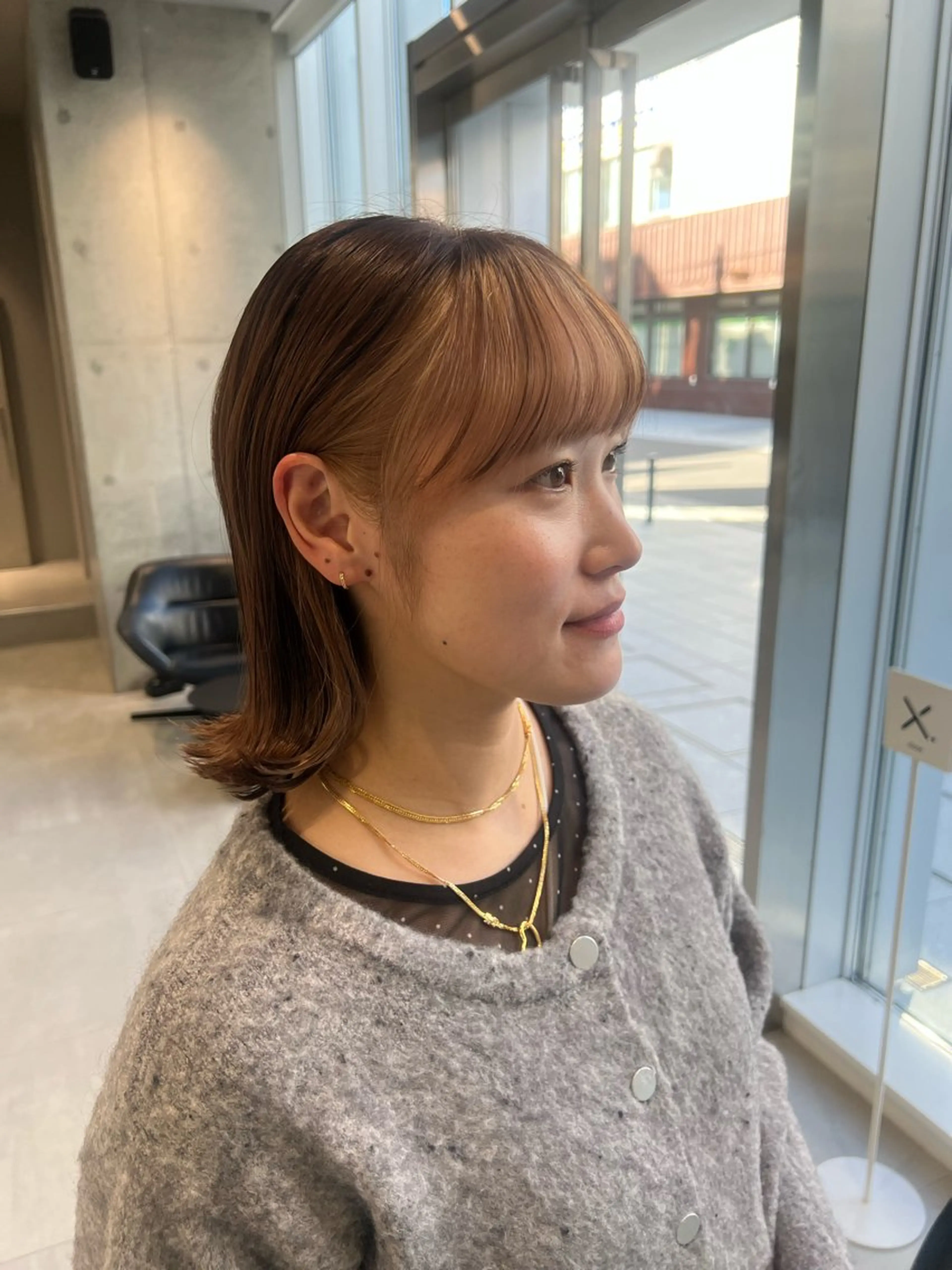 ショート カラー ベージュカラー ブラウンカラー インナーカラー ボブ 外ハネヘア カット ヘアカラー トリートメント 吉沢遣人/レイヤー 艶カラー/パーマのヘアスタイル