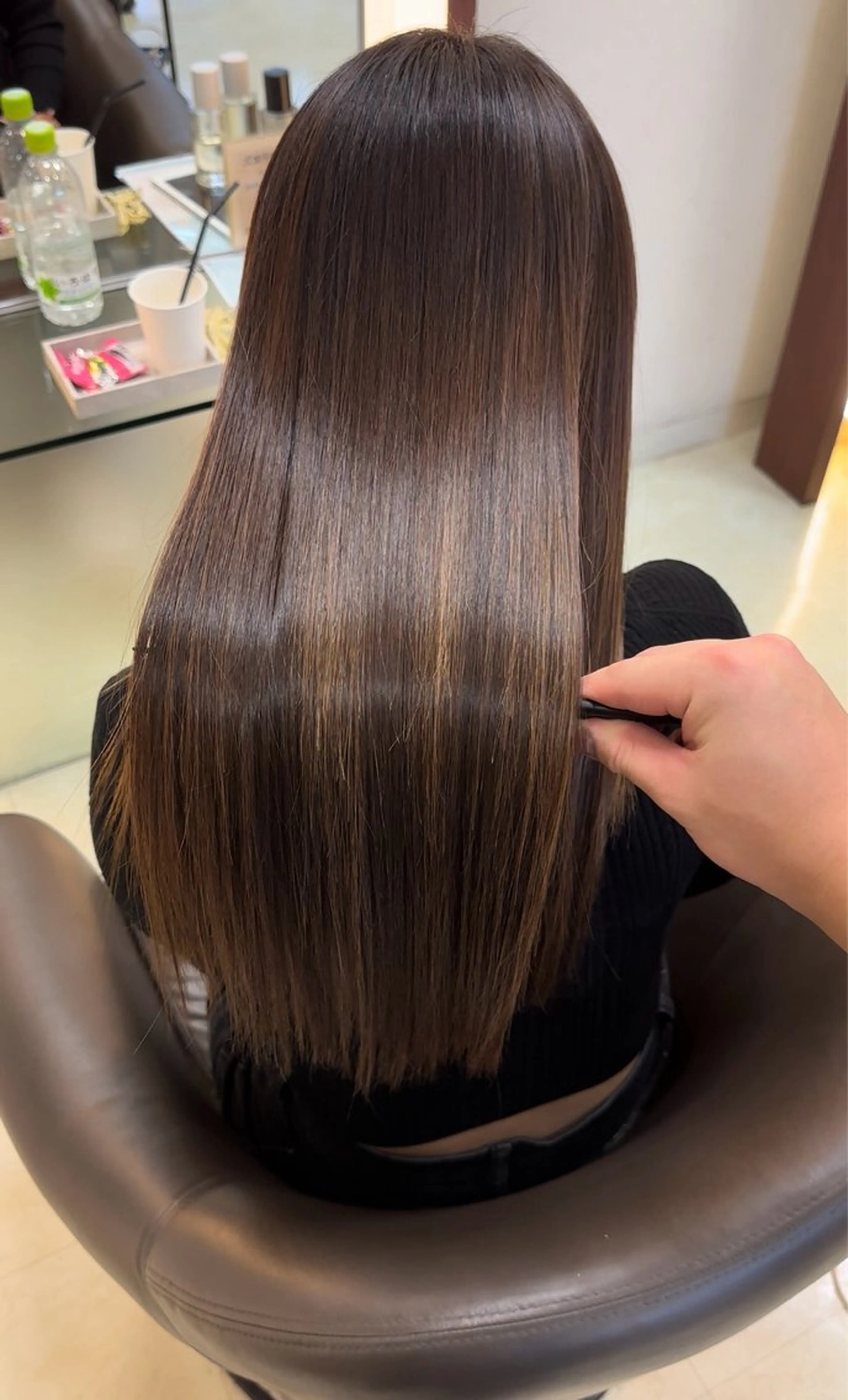 ミディアム ミディアムパーマ 髪質改善 トリートメント 三宅 壱輝のヘアスタイル