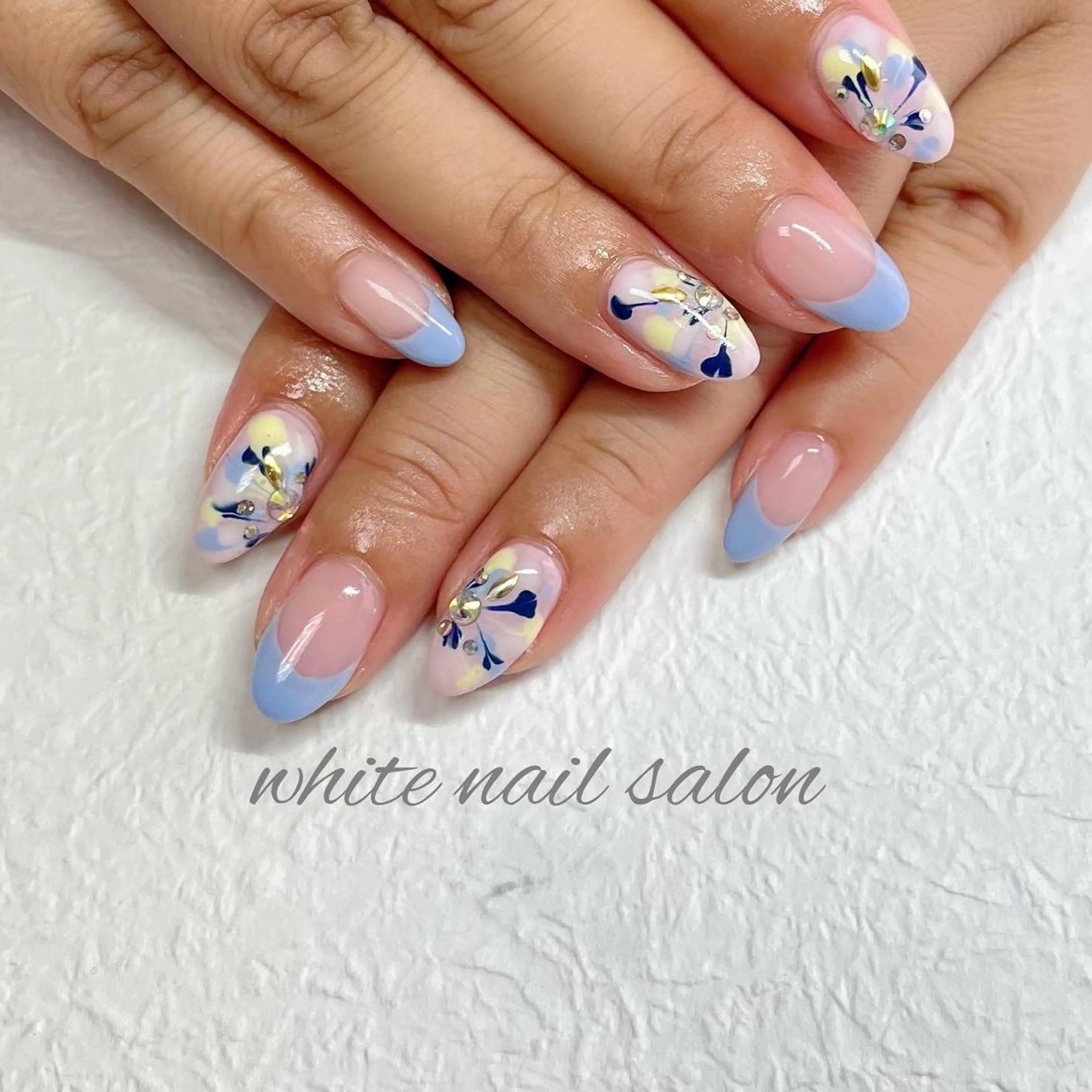 ネイル フットネイル ジェルネイル ハードジェル ラメ(グリッター) 持ち込み ハンドネイル white nail salonのネイルデザイン