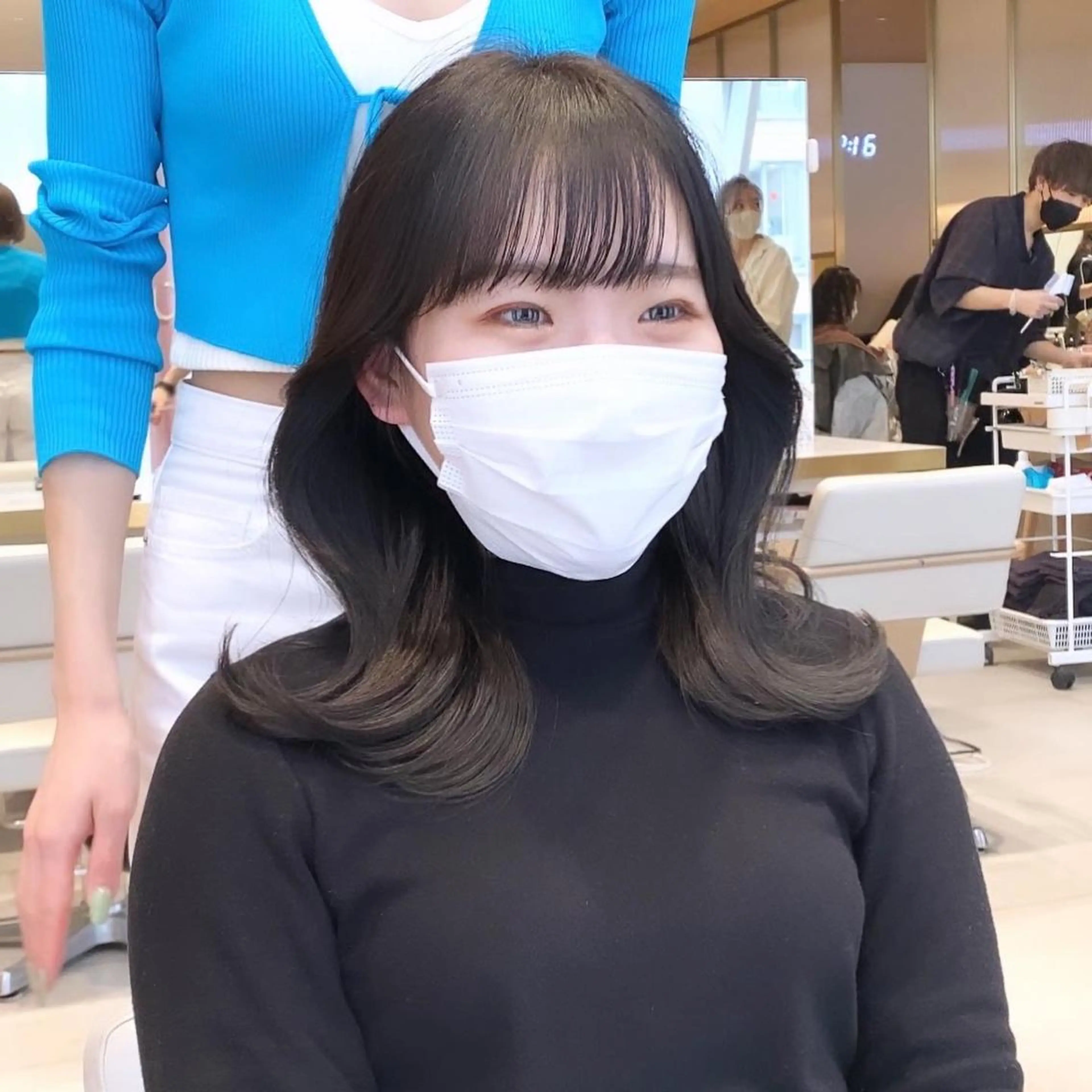 ミディアム くびれヘア カット ヘアカラー トリートメント 韓国くびれレイヤー 🇰🇷はづきのヘアスタイル