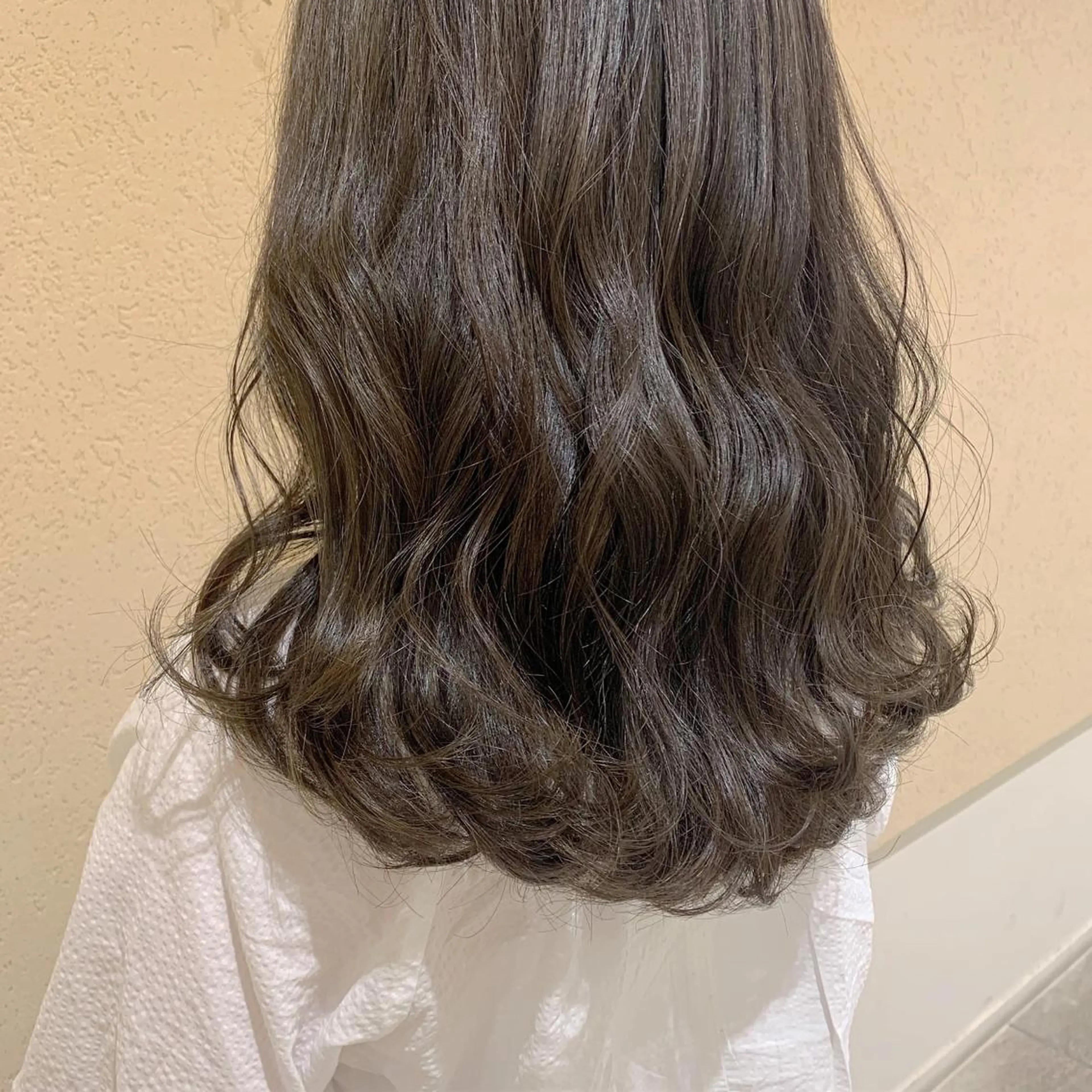 ロング カラー グレージュ GO TODAY SHAiRE SALON所属・𝒢𝒾𝓇𝓁𝓎 ⑅　𝓎𝓊𝓀𝒶のヘアスタイル