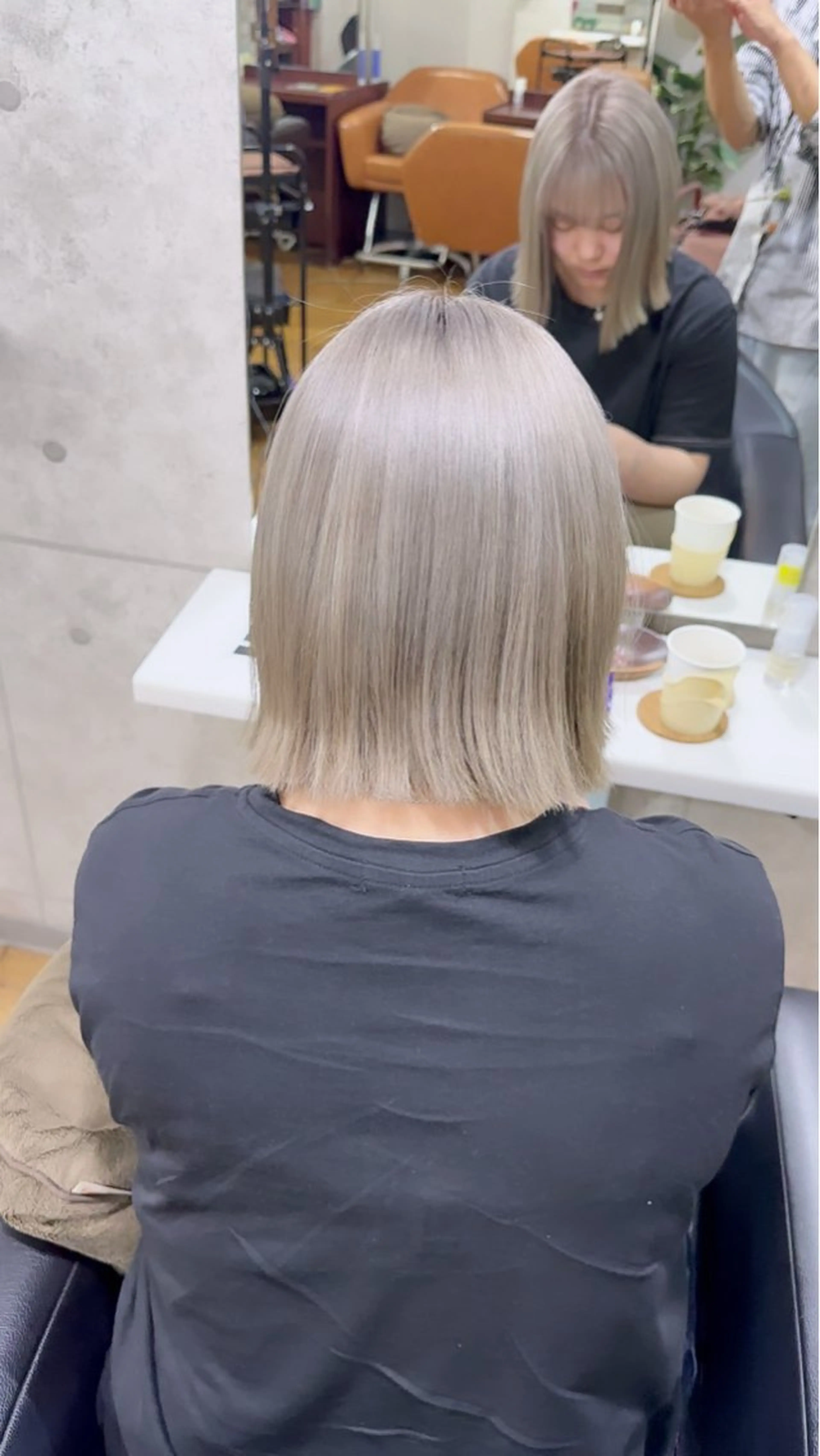 ミディアム カラー mEg hair creation川崎矢向店所属・✨️複雑履歴特化 美容師アトム✨️のヘアスタイル
