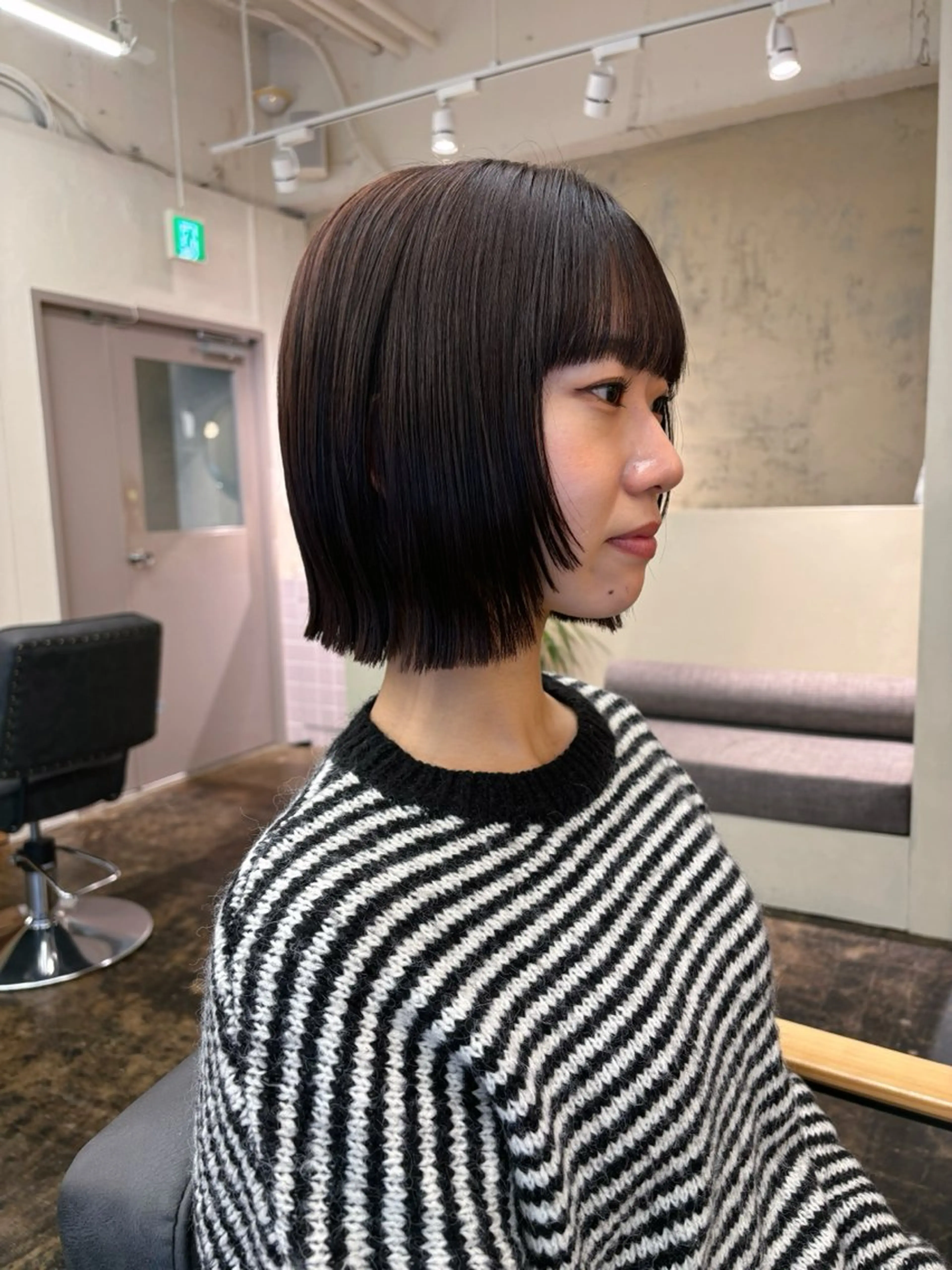 ショート カラー 切りっぱなしボブ ボブレイヤー ブラウンカラー チョコレートブラウン ボブ 西山 紗耶香🪽 透明感カラー/ボブのヘアスタイル
